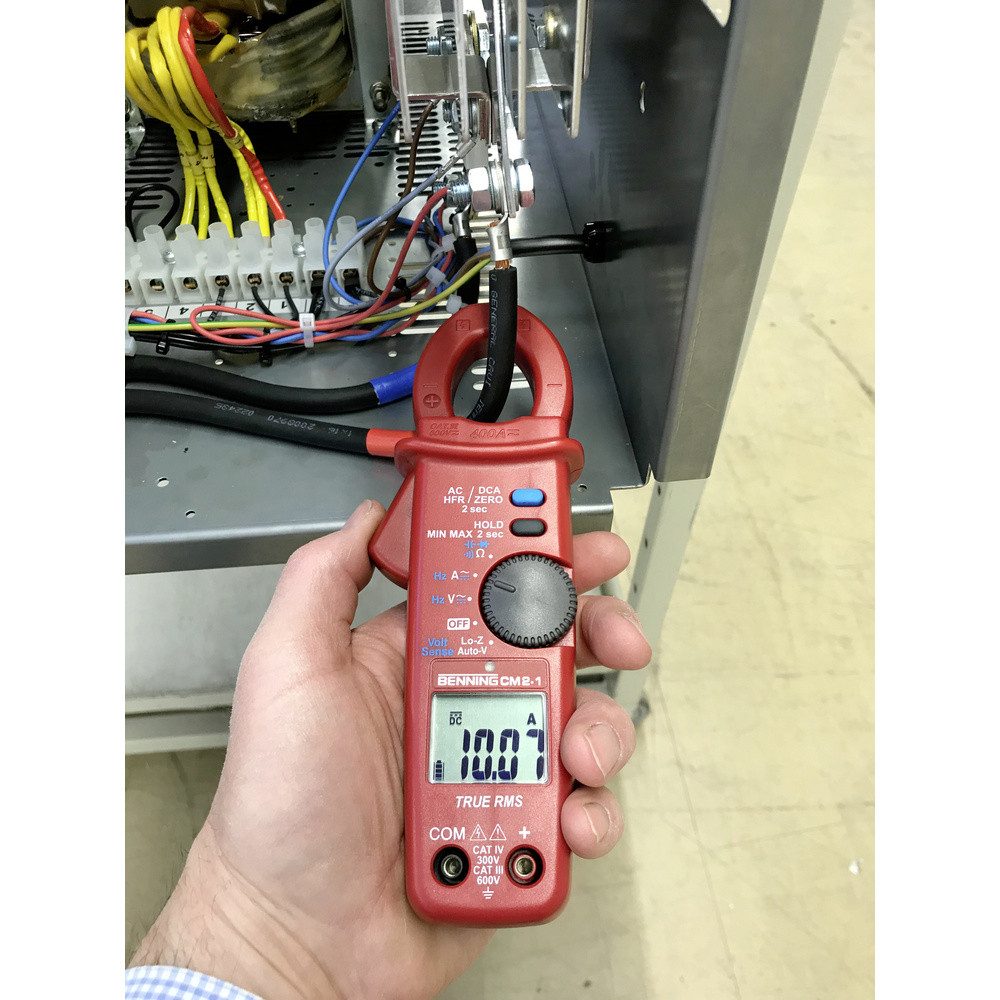 Benning Spannungsprüfer Benning CM 2-1 Stromzange, Hand-Multimeter digital LoZ CAT IV 300 V, (CM 2-1)
