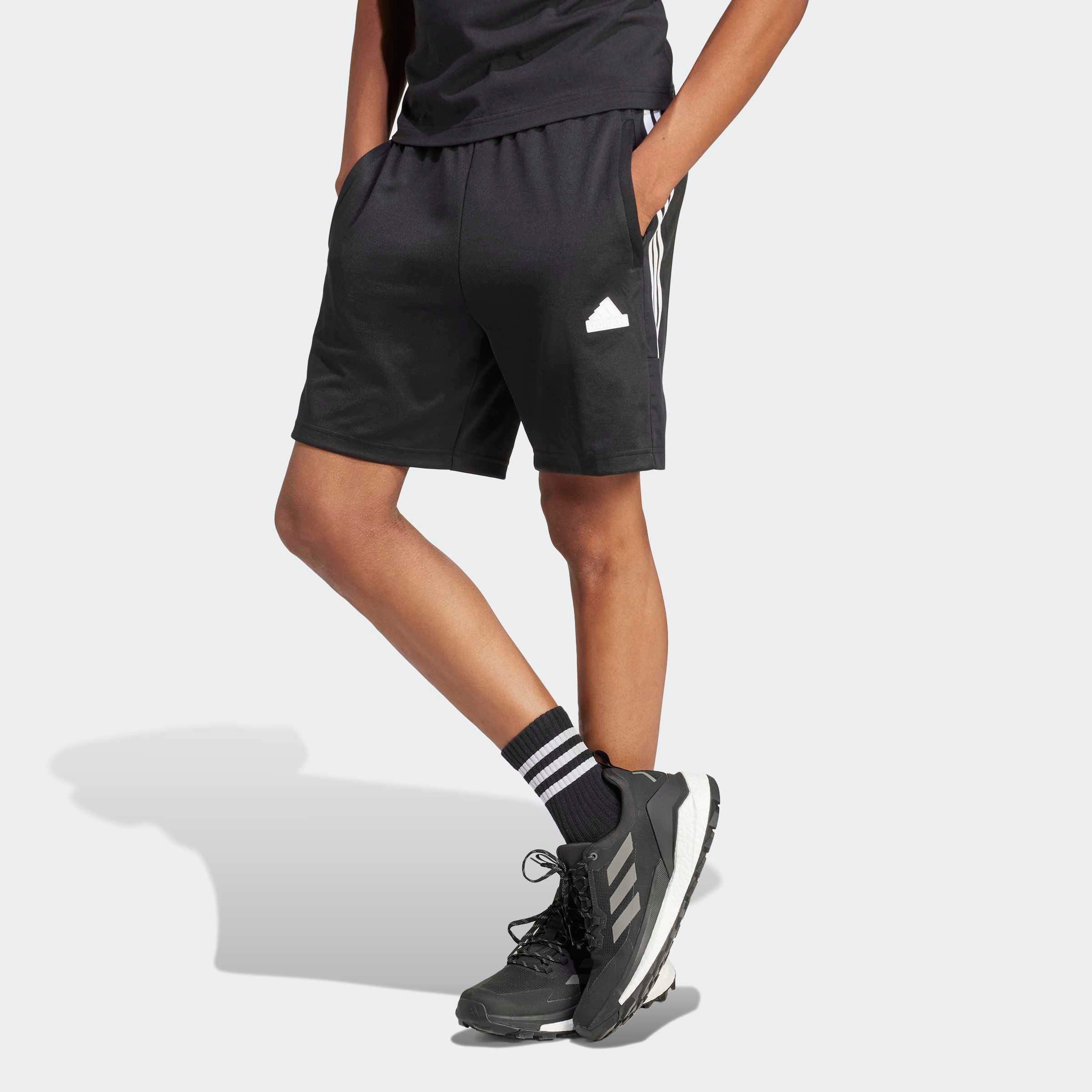 adidas Sportswear Shorts M TIRO SHO günstig online kaufen