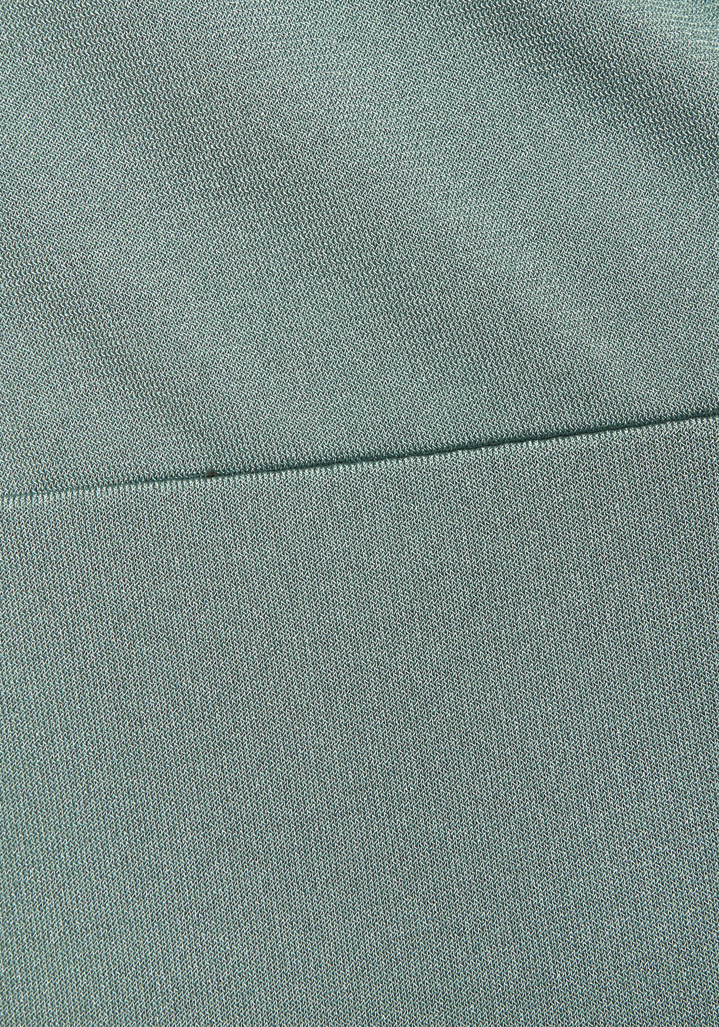 LASCANA Jerseykleid aus bügelfreier Ware elegantes Sommerkleid aus Jersey, Strandkleid, taillenbetontes Kleid