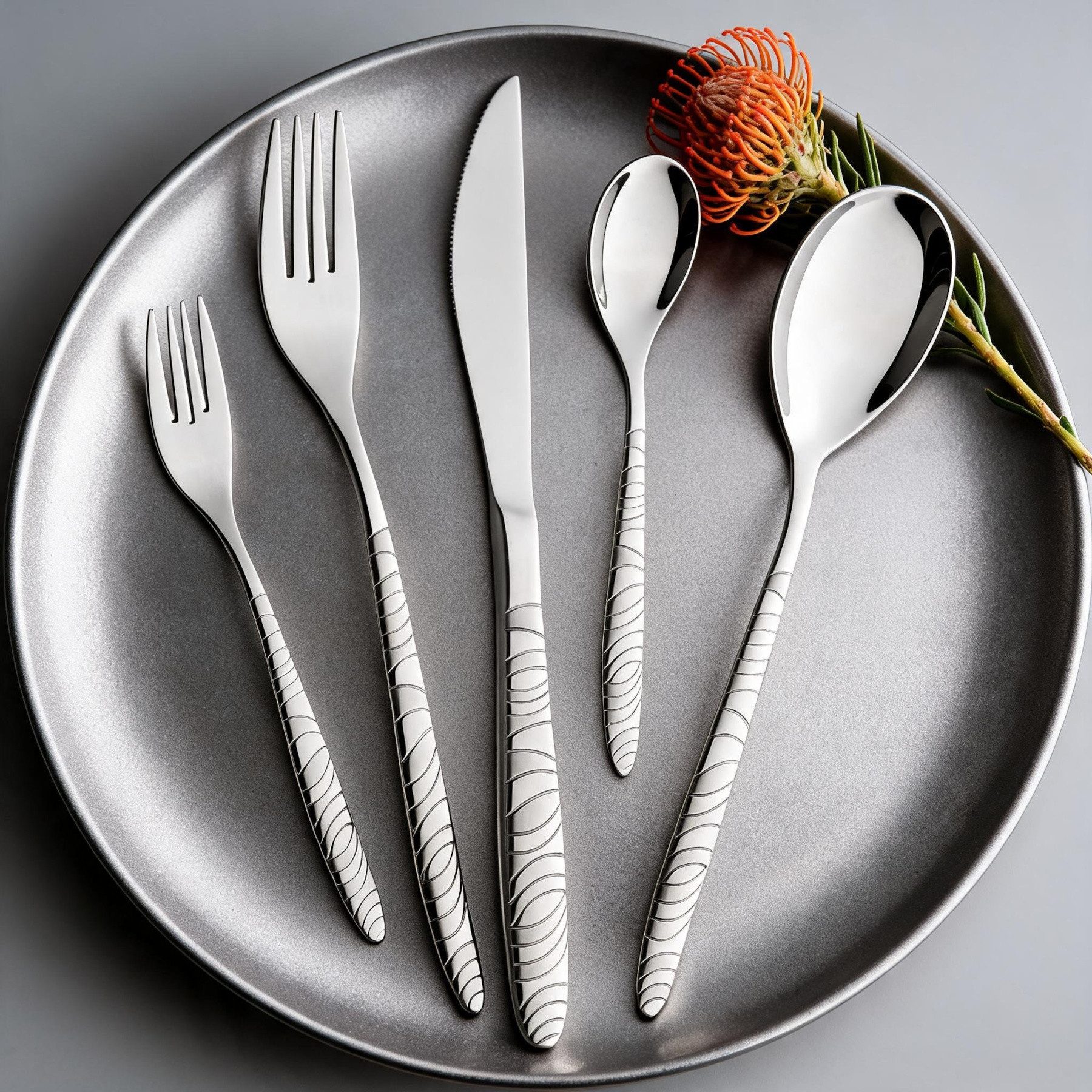 Mulex Besteck-Set Long Beach (60-tlg), 12 Personen, Edelstahl 18/0, teilsatiniert