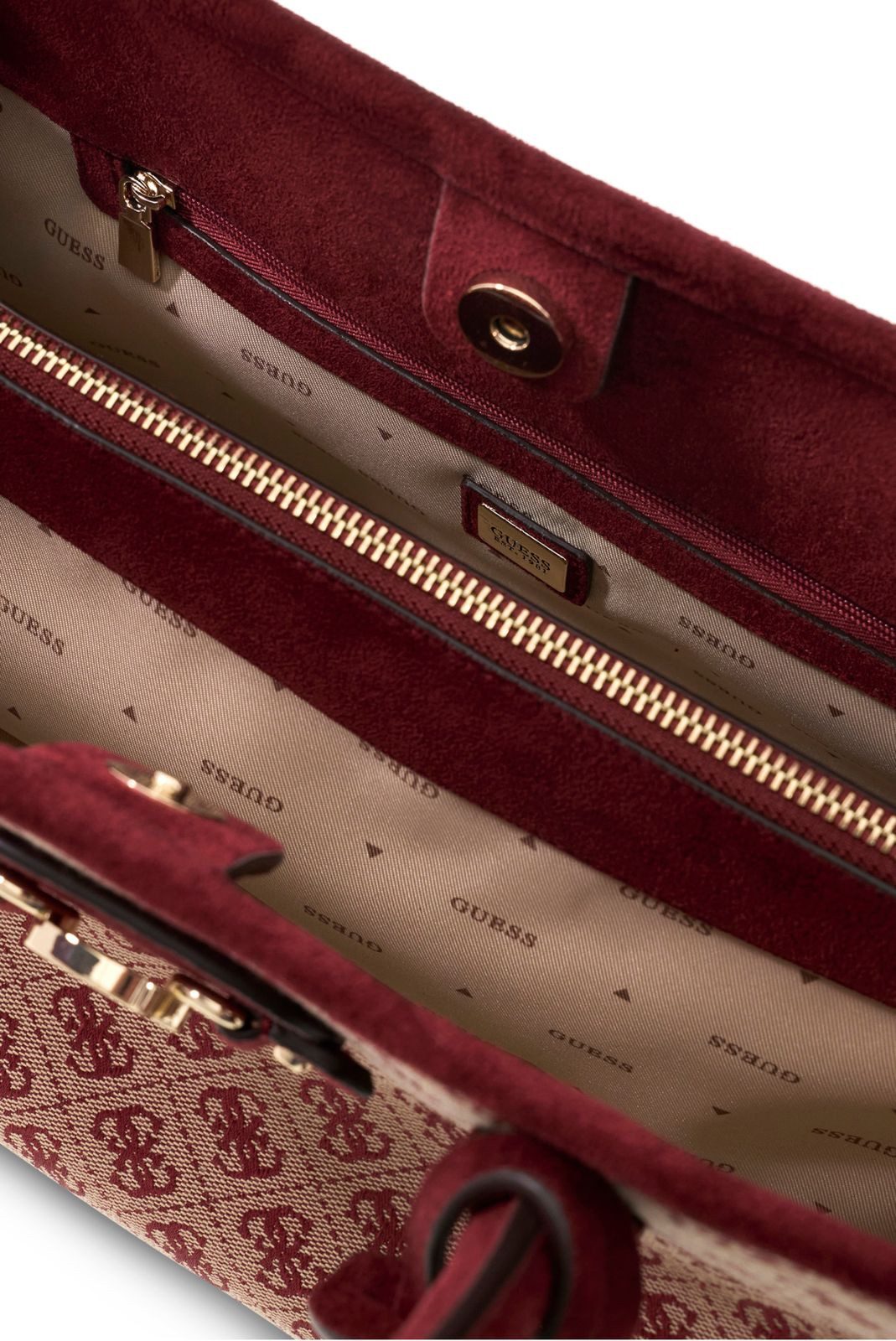 Guess Umhängetasche Girlfriend Satchel