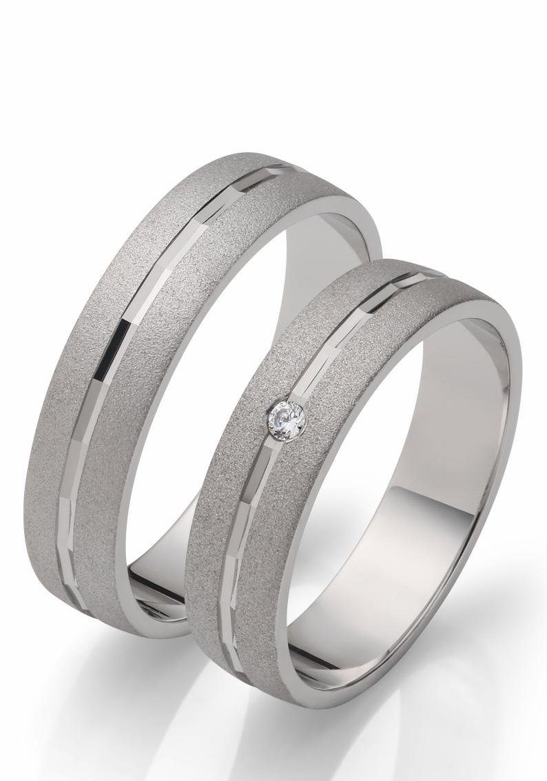 Firetti Trauring Schmuck Geschenk Hochzeit Ehering "LIEBE", wahlweise mit oder ohne Zirkonia (synth)
