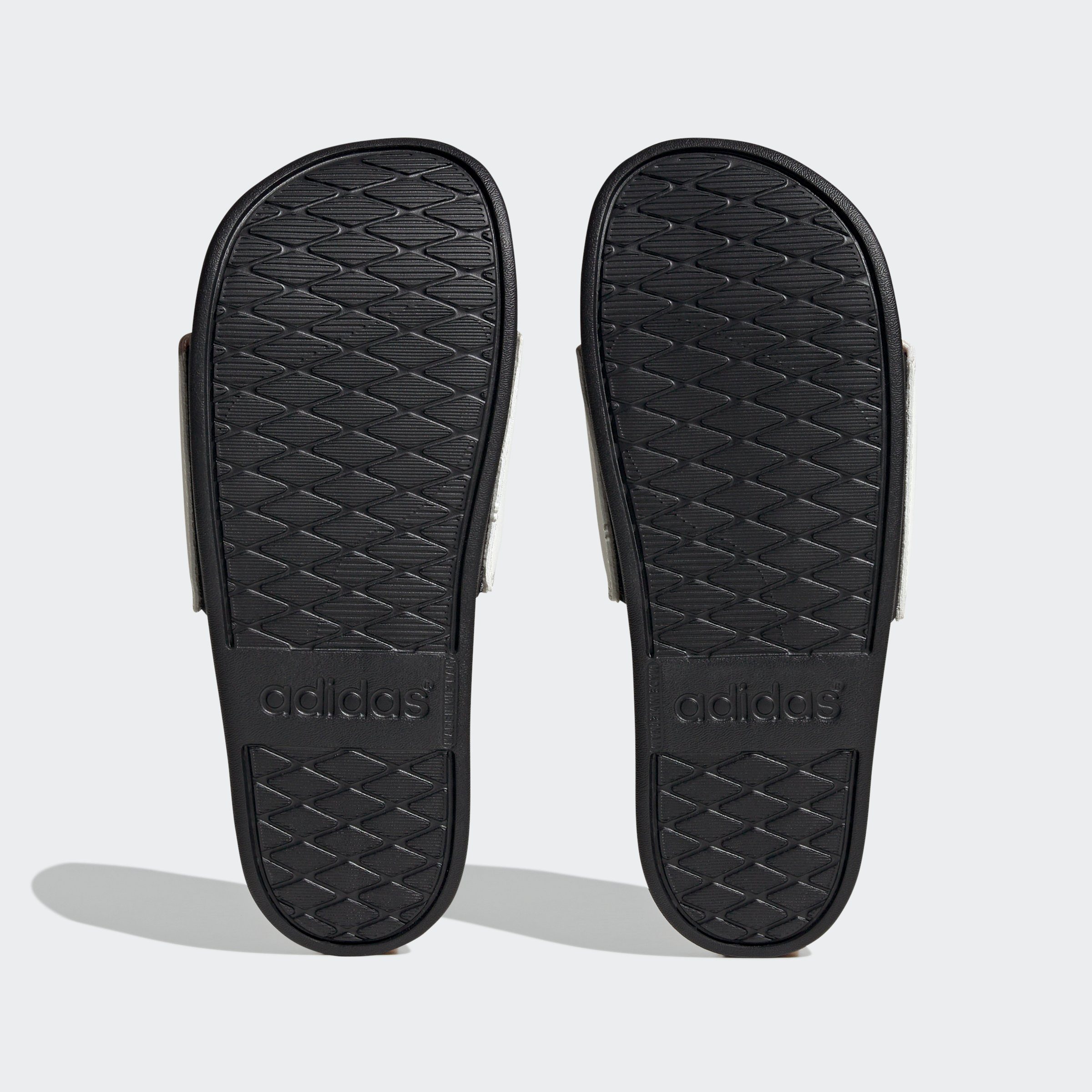adidas Sportswear COMFORT ADILETTE Badesandale Black / Core Black Off / Core White