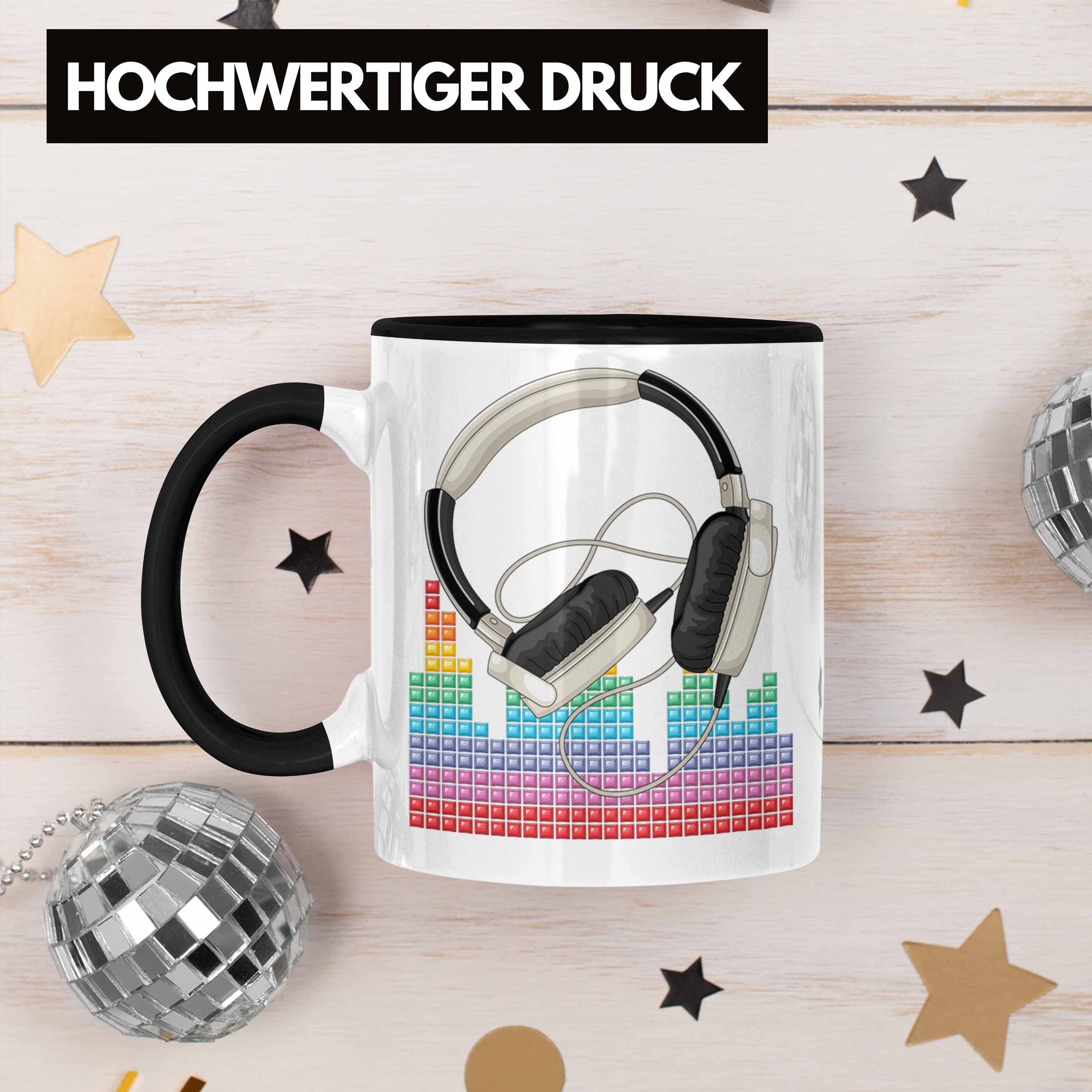 Trendation Tasse DJ Tasse Geschenk Grafik Schwarz für DJ Geschenkidee Kaffee-Becher Mischpult