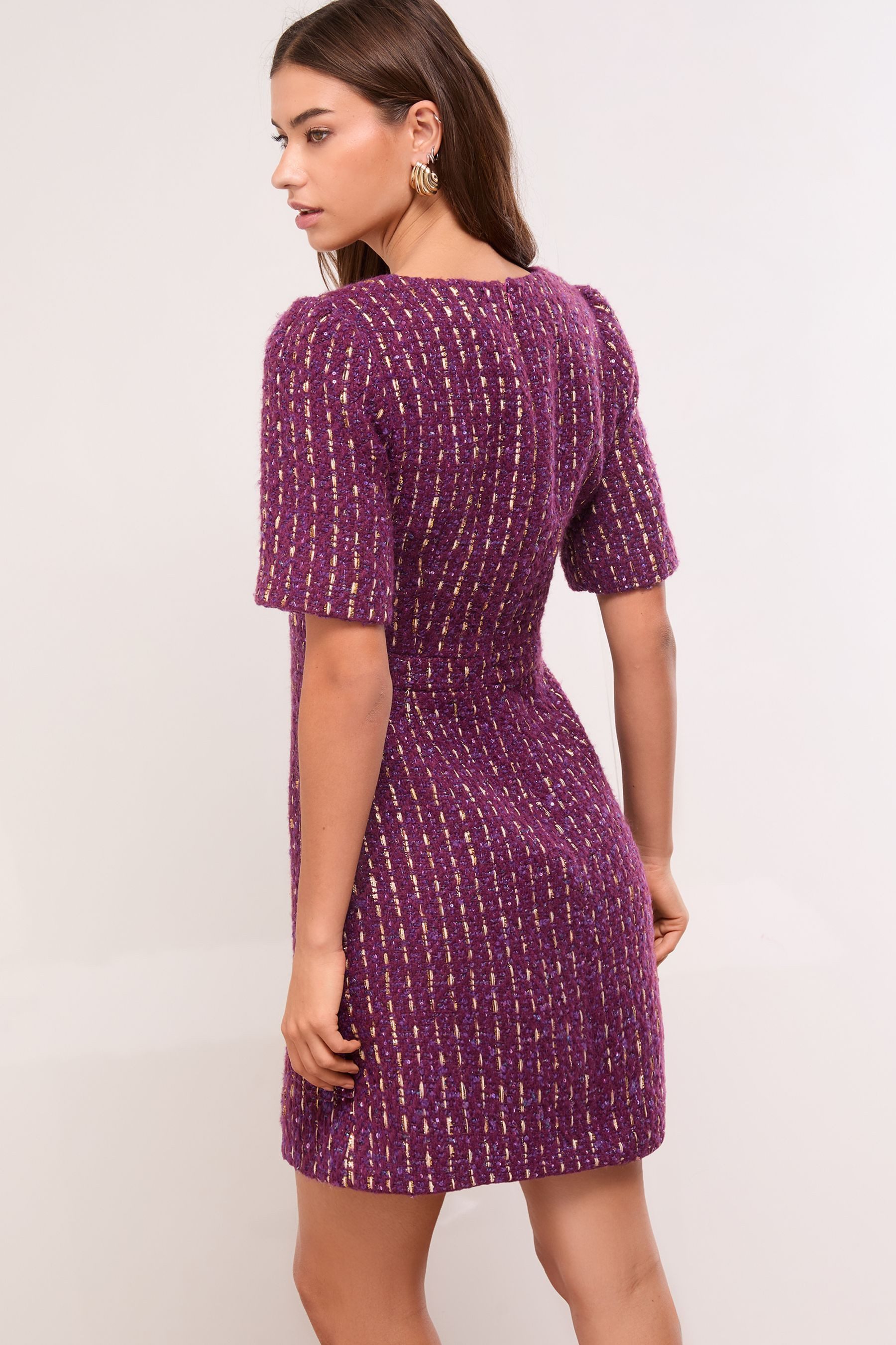 LIPSY Jerseykleid Lipsy Bouclé-Kleid aus Tweed mit Goldknopf (1-tlg)