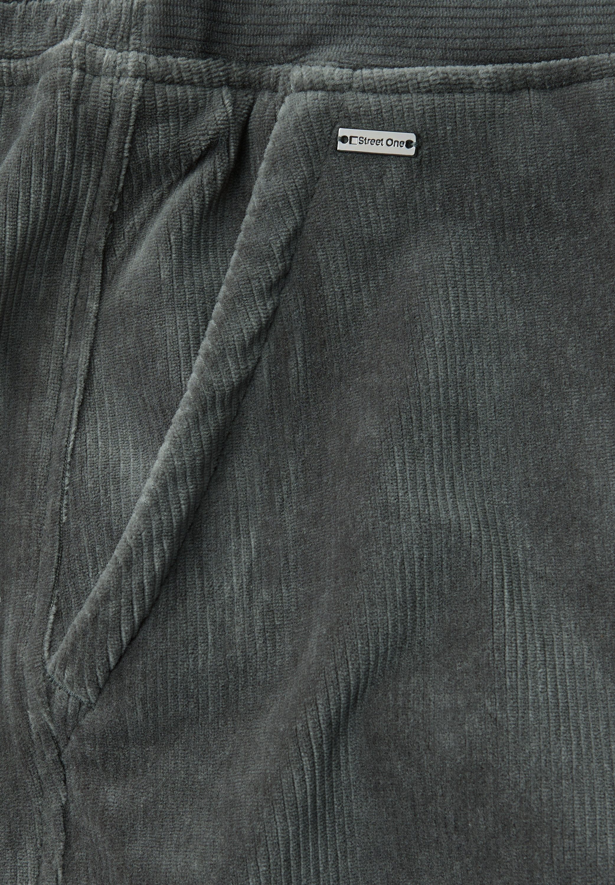 STREET ONE Cordhose mit Stretch und seitliche Taschen