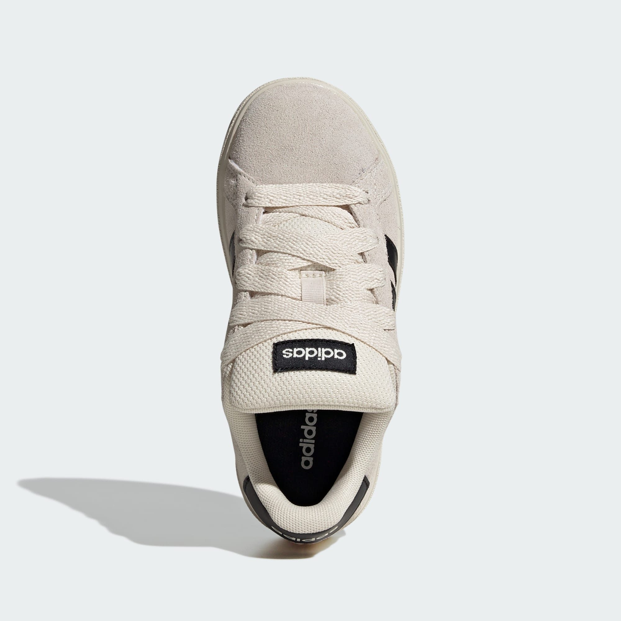 Wonder White / Core Black / Cloud White