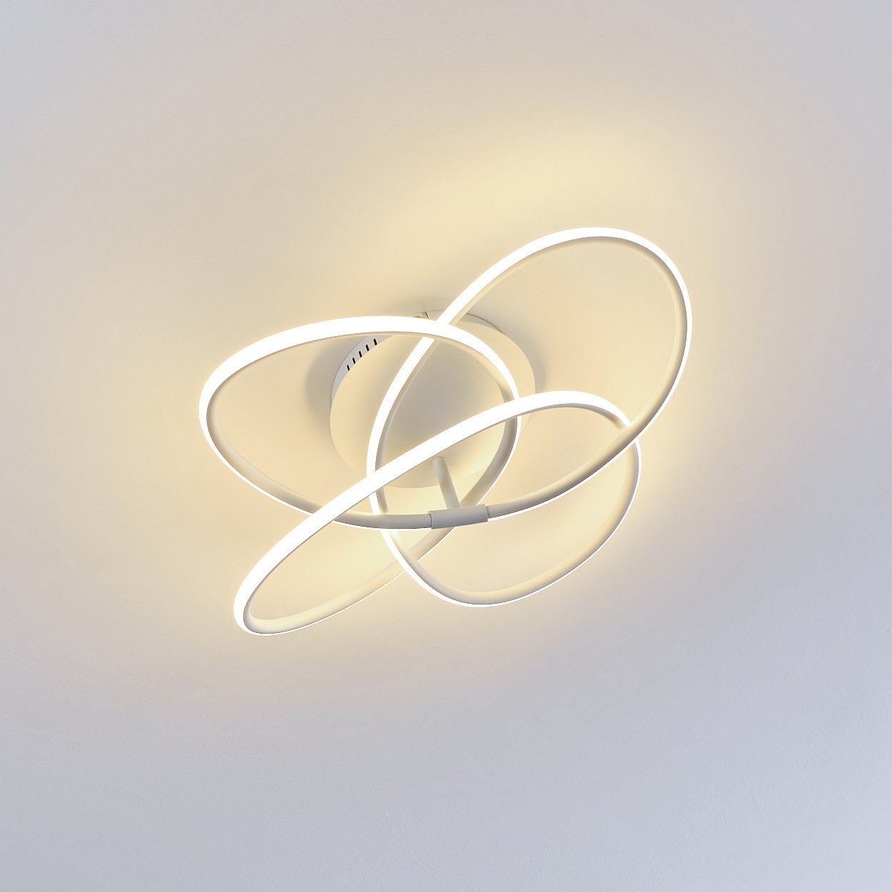Deckenlampe Metall/Kunststoff 3000 Watt, aus 30 in Weiß, runde Kelvin, Deckenleuchte Lumen 1370 »Bratto« hofstein