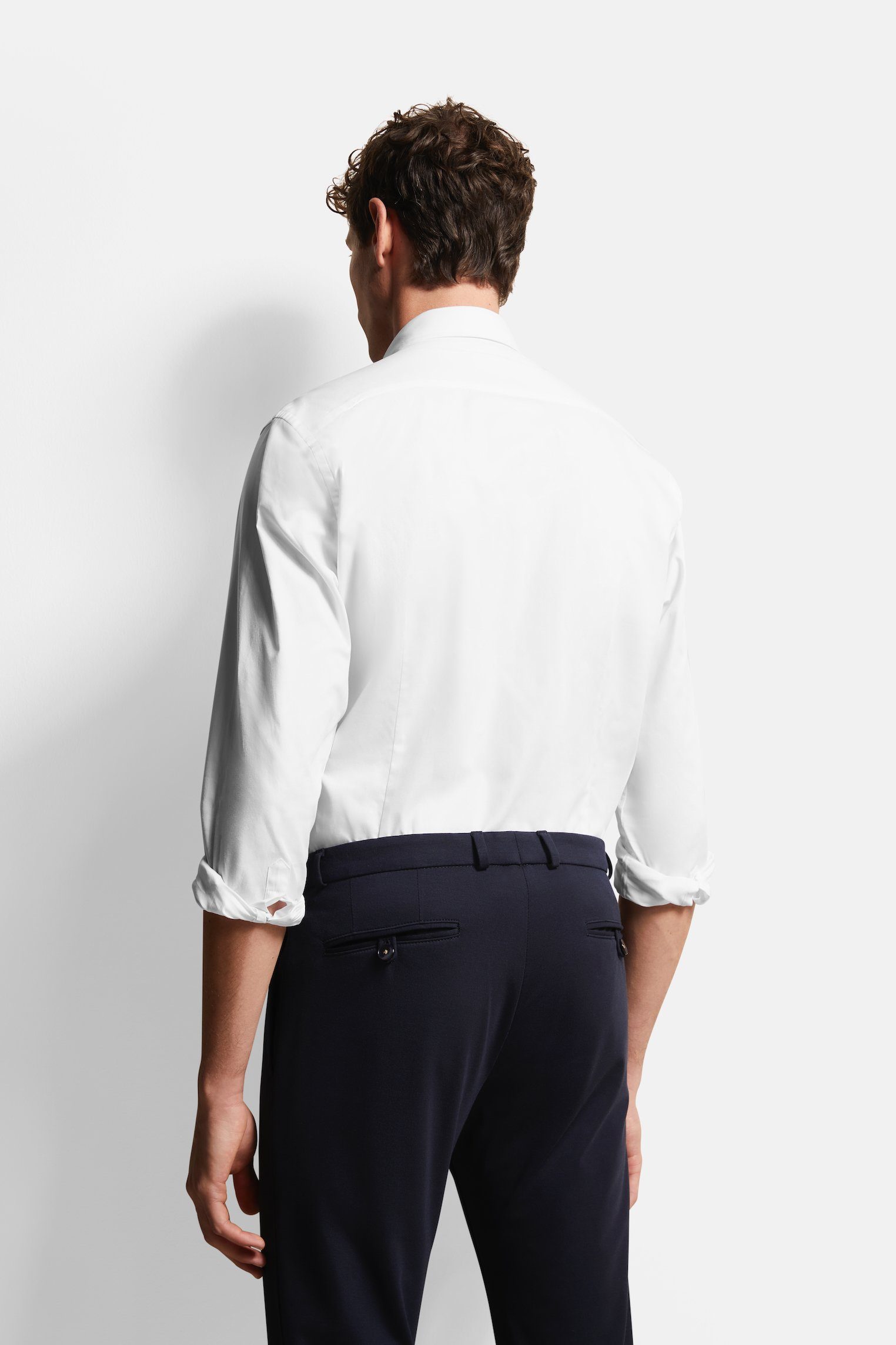 bugatti Modern Fit mit Button-Down-Kragen