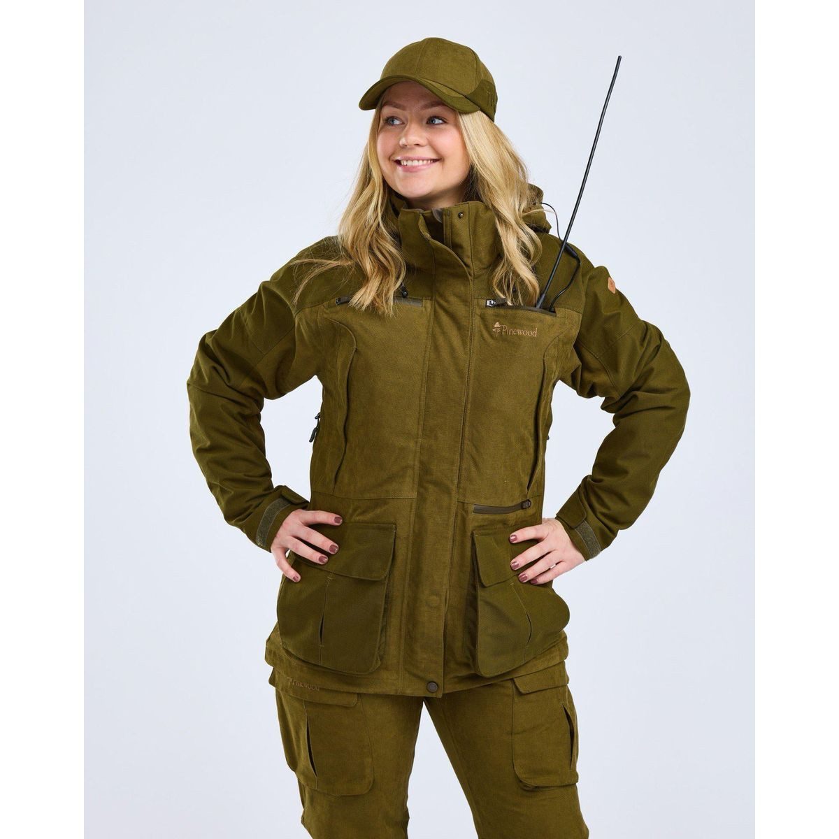 Pinewood Outdoorjacke Furudal Expert 2L Hunting Women Jacket Damen-Jagdjacke mit wind- und wasserdichter Membran, verstellbarer