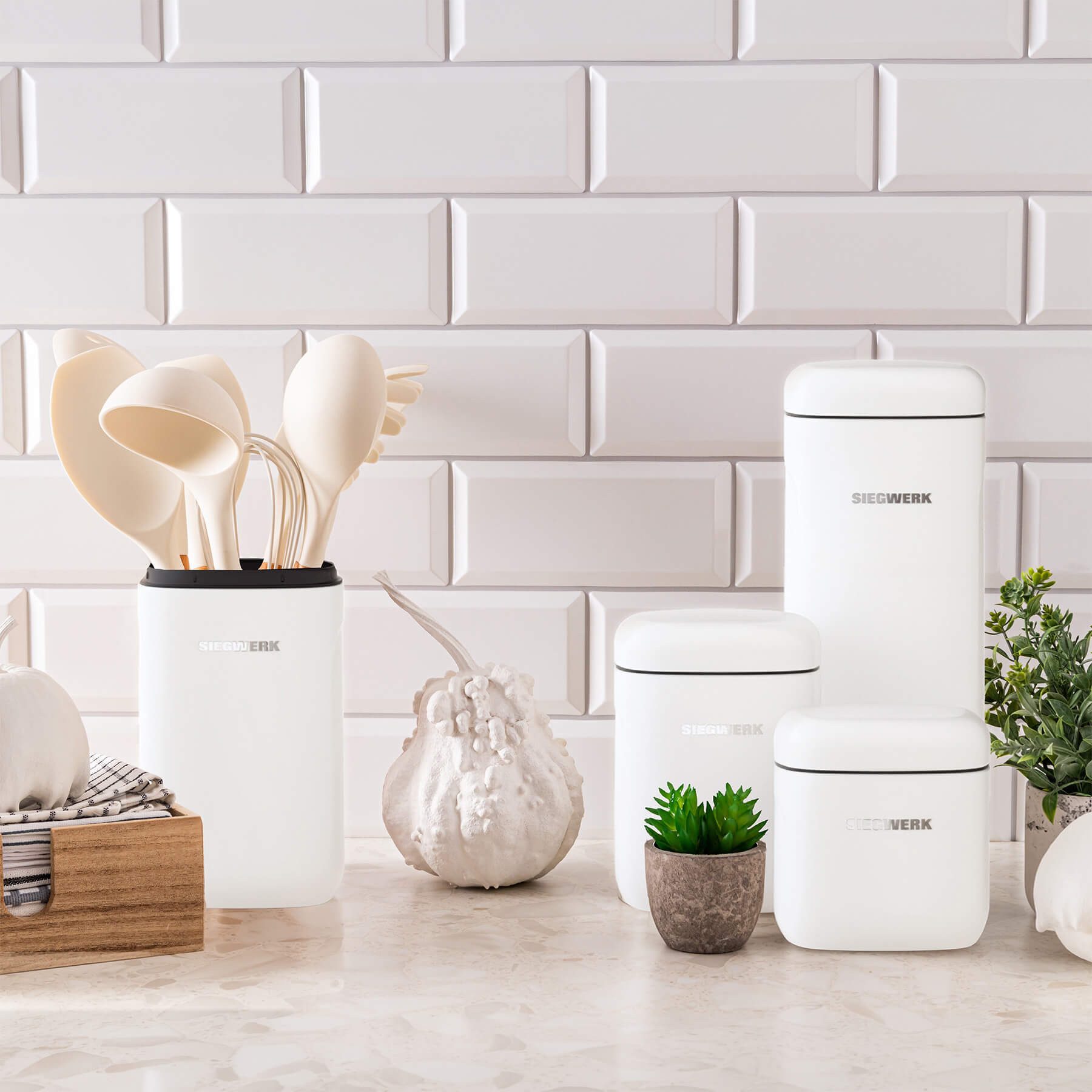 SIEGWERK Vorratsdose SIEGWERK - CUBO XL 2,55l aus Metall kombinierbar, Stahlblech pulverbeschichtet