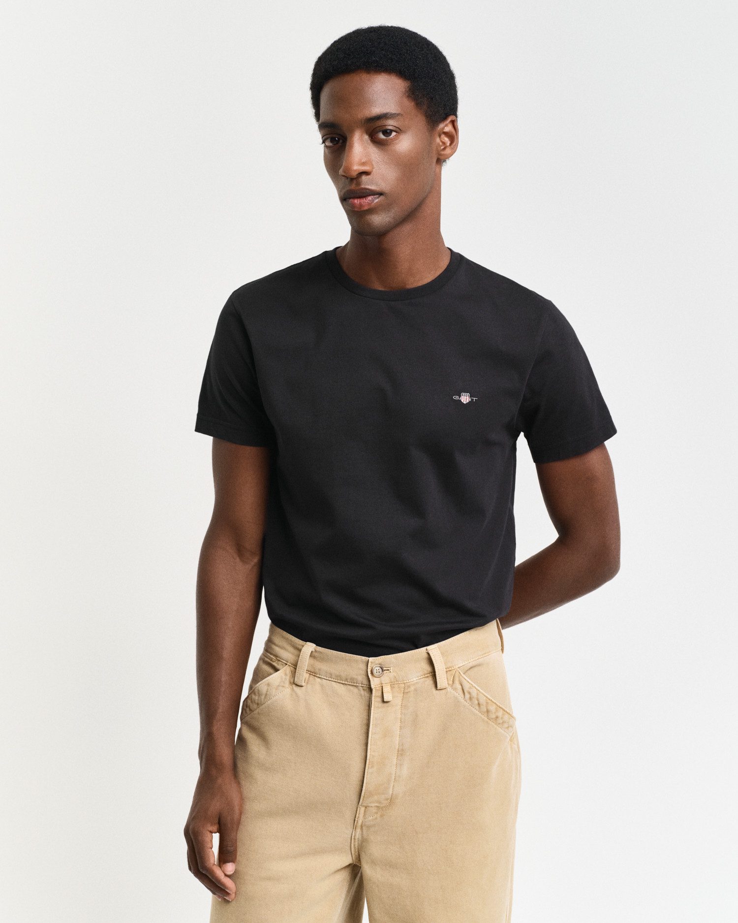 Gant T-Shirt SLIM SHIELD SS T-SHIRT mit Logostickerei auf der Brust günstig online kaufen