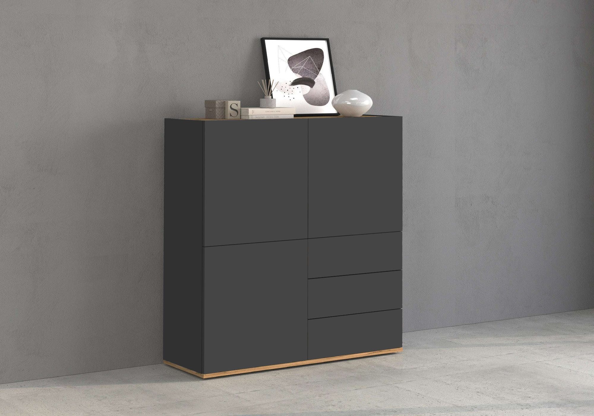 INOSIGN Highboard GARDA,Kommode, Made in Italy, Breite 102 cm, Höhe 110 cm, grifflos (1 St), 3 Türen, 3 Schubladen, grifflos Breite 102 cm, anthrazit/eiche matt
