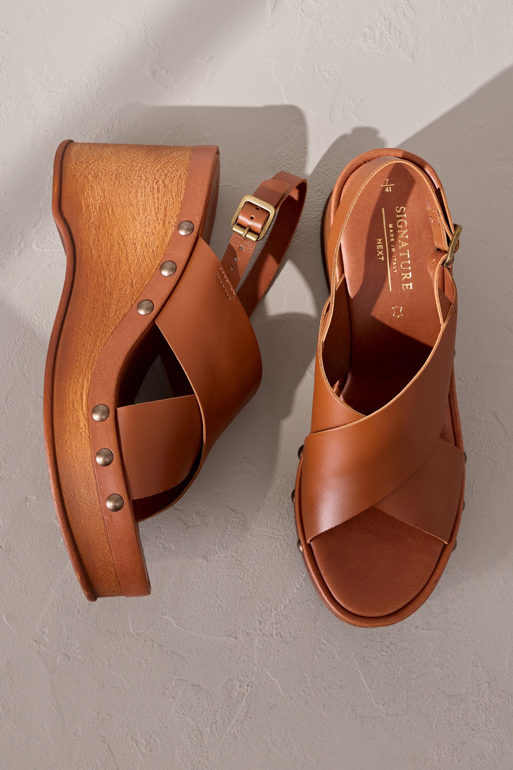 Next Signature Keilabsatzschuhe aus Premium-Leder Keilsandalette (1-tlg)