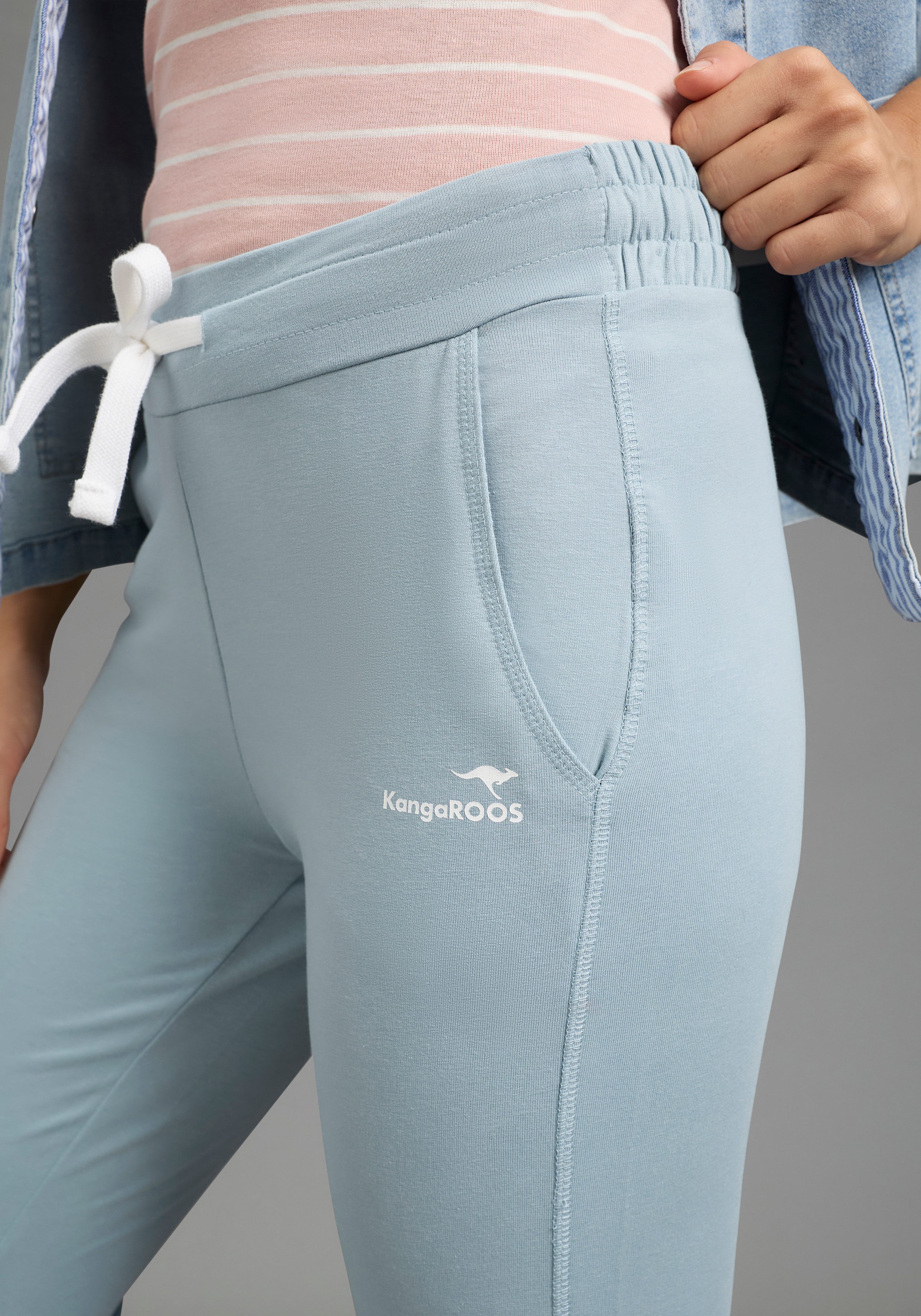 KangaROOS Jogginghose mit Kordelzug, knöchelfreie Länge, bequeme Passform