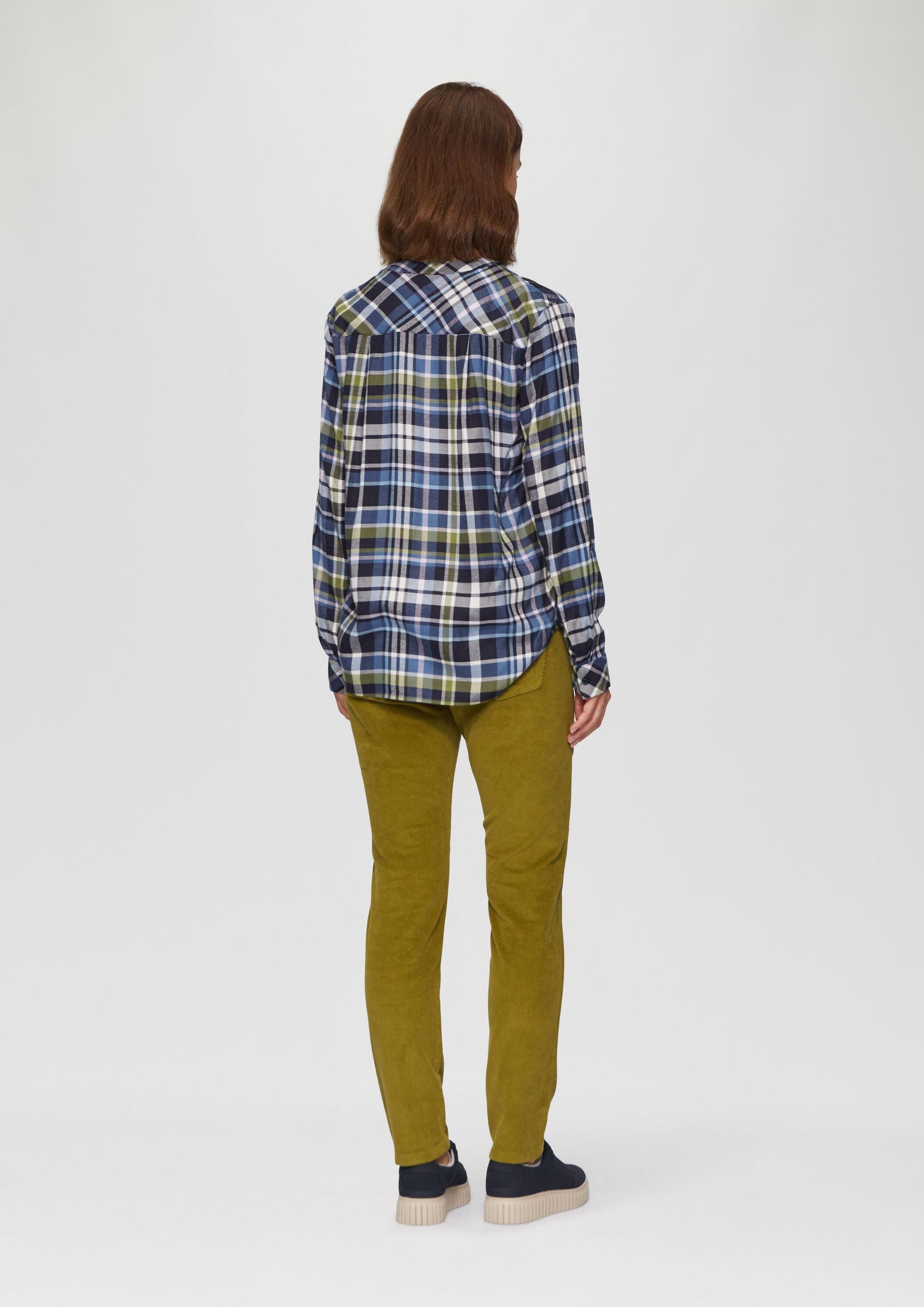 s.Oliver Langarmbluse Bluse Karierte Bluse aus Viskosemix und Krempel-Detail