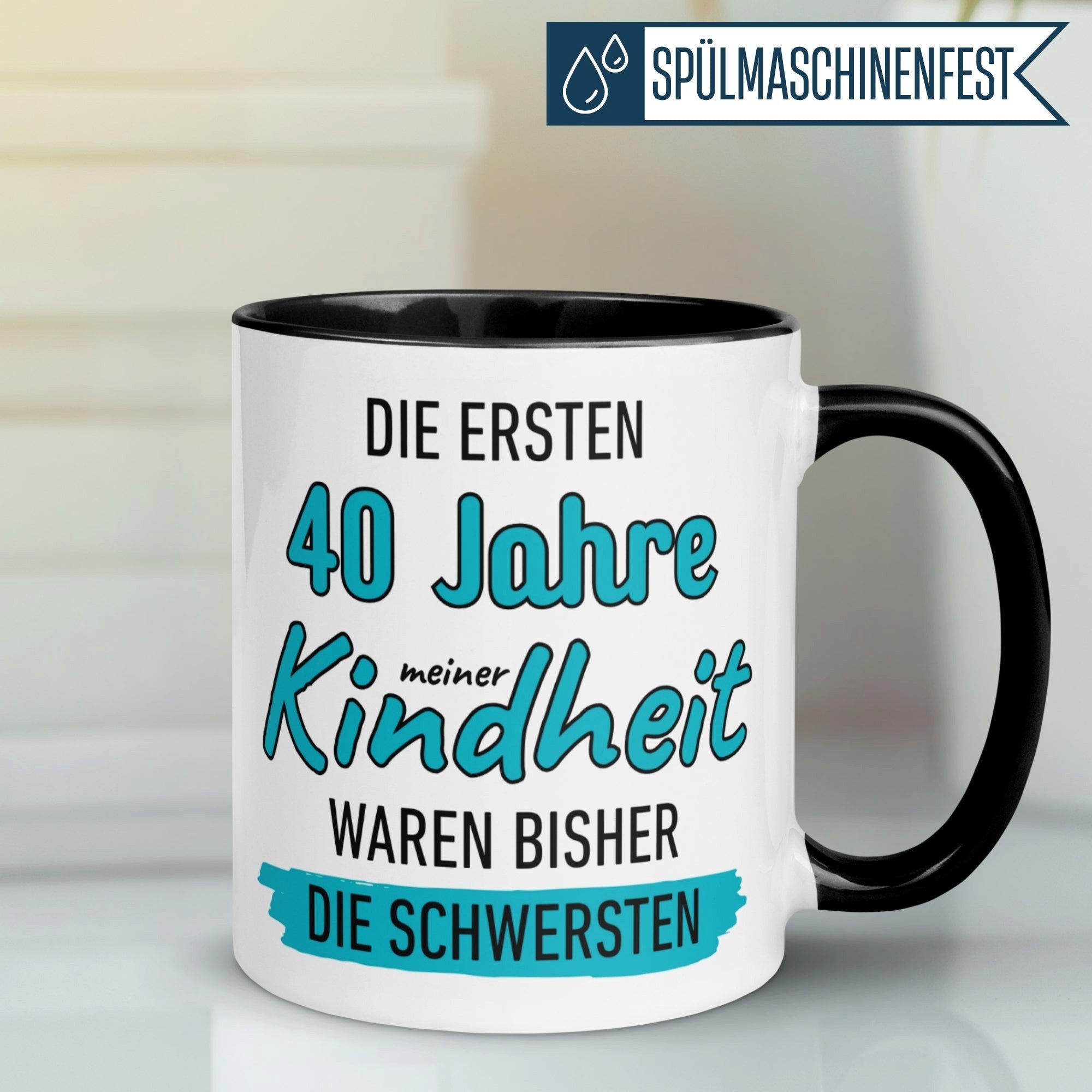 Momentals Tasse 40 Geburtstag Mann – „40 Jahre Kindheit“ – Geburtstagsgeschenk Männer, Gratis Versand · Links-&Rechtshänder · Spülmaschinenfest