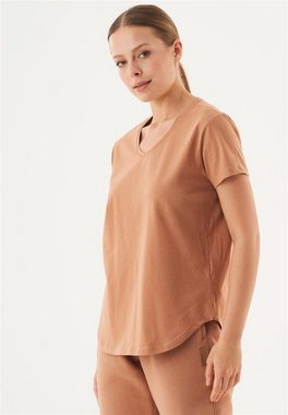 ORGANICATION T-Shirt Tuba-Women's V-Neck Basic T-Shirt in Light Brown