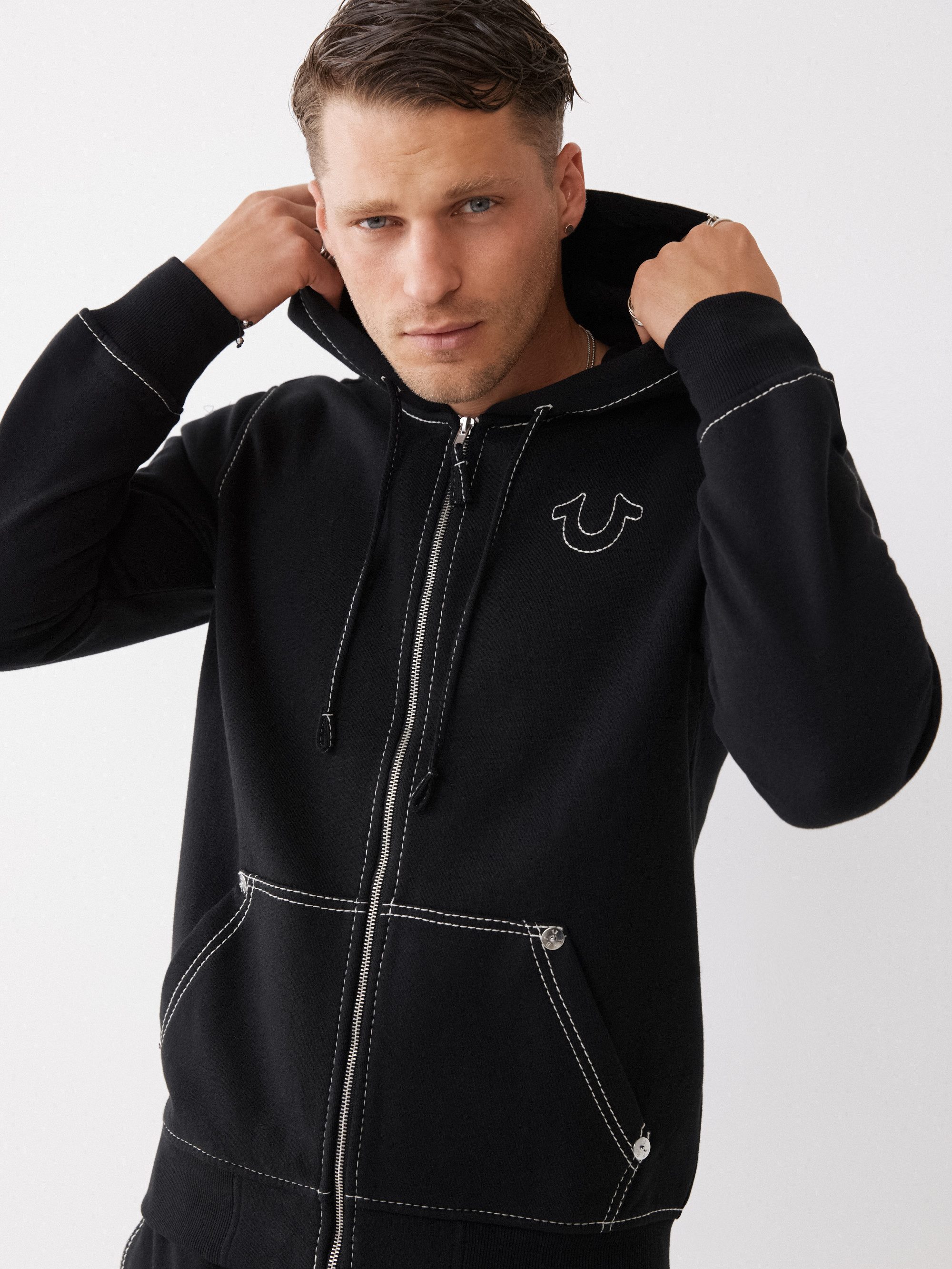 True Religion Kapuzensweatjacke BIG T ZIP THRU HOODIE JET BLACK Baumwollmischung