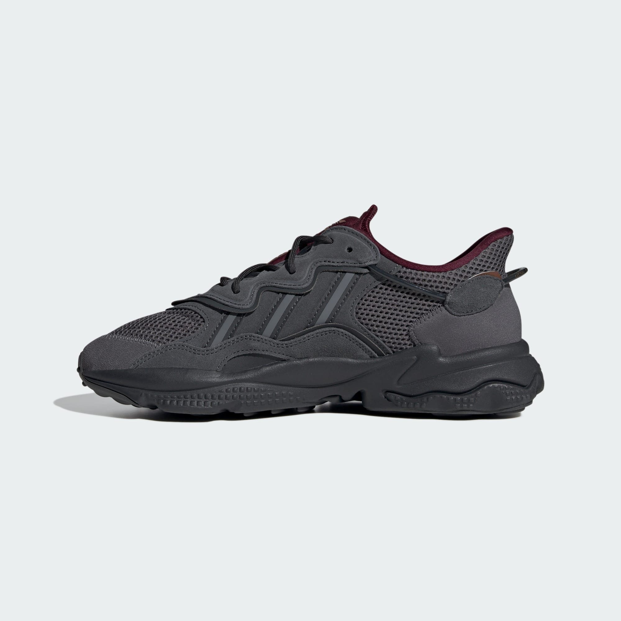 adidas Originals OZWEEGO SHOES / Carbon Grey Sneaker Six Five Grey 