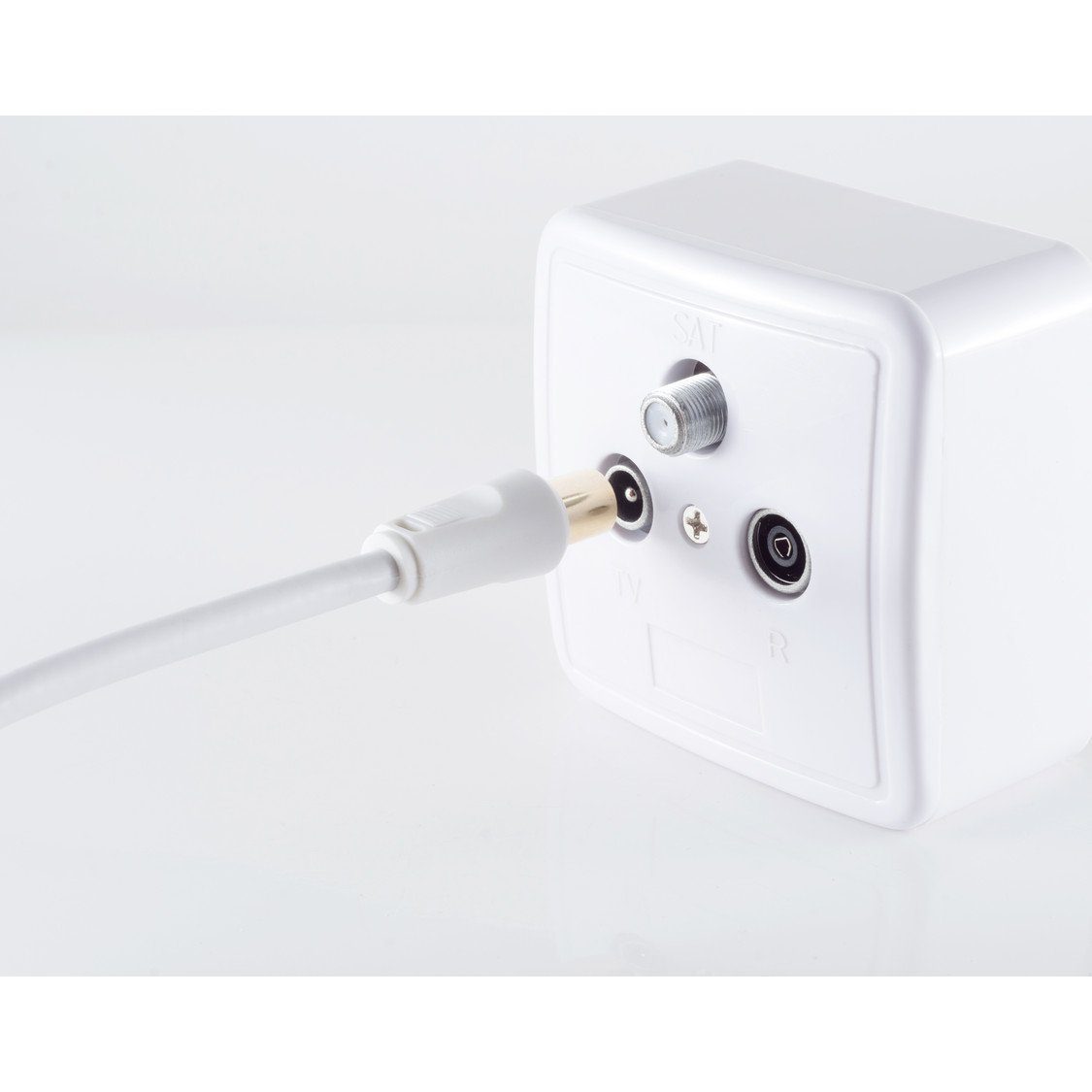 S/CONN maximum connectivity® Antennenkabel >110 (150,00 verg. Ferrit dB 1,5m CP 4Fach cm) SAT-Kabel