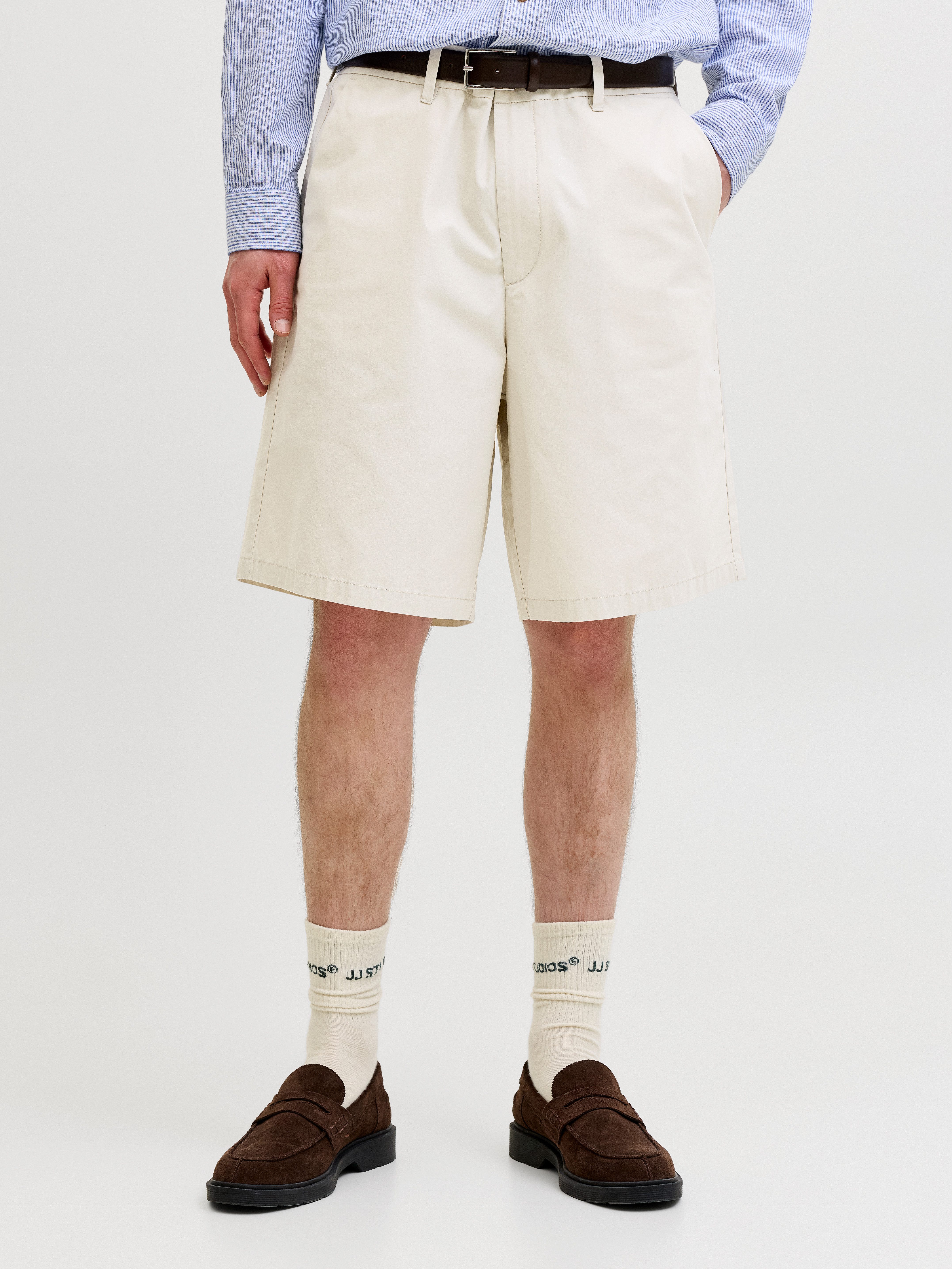 Jack & Jones Chinoshorts JPSTKARL DREW CHINO SHORTS MID Baumwolle, locker geschnitten