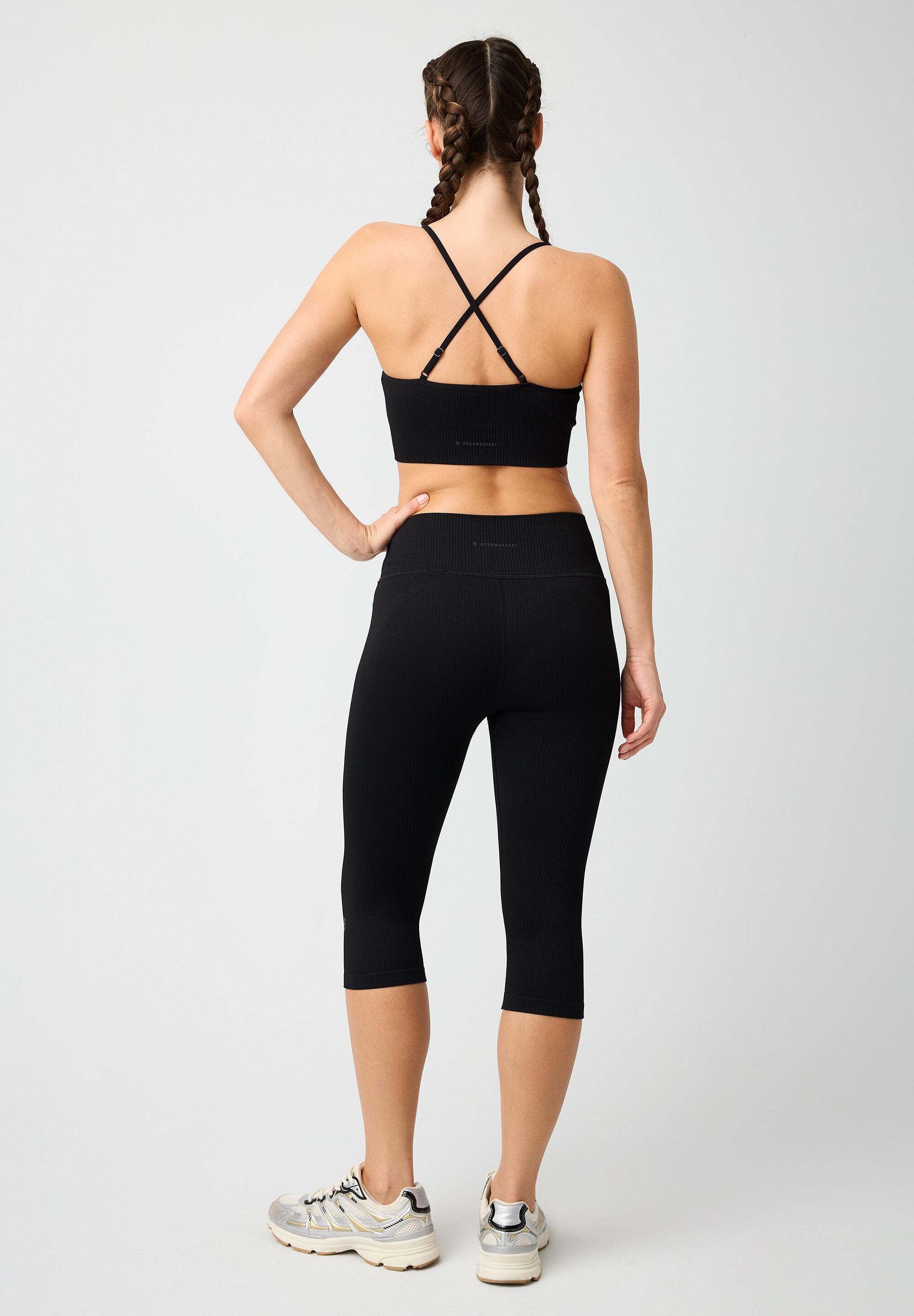 OCEANSAPART Caprihose Maya mit High-Waist-Bund