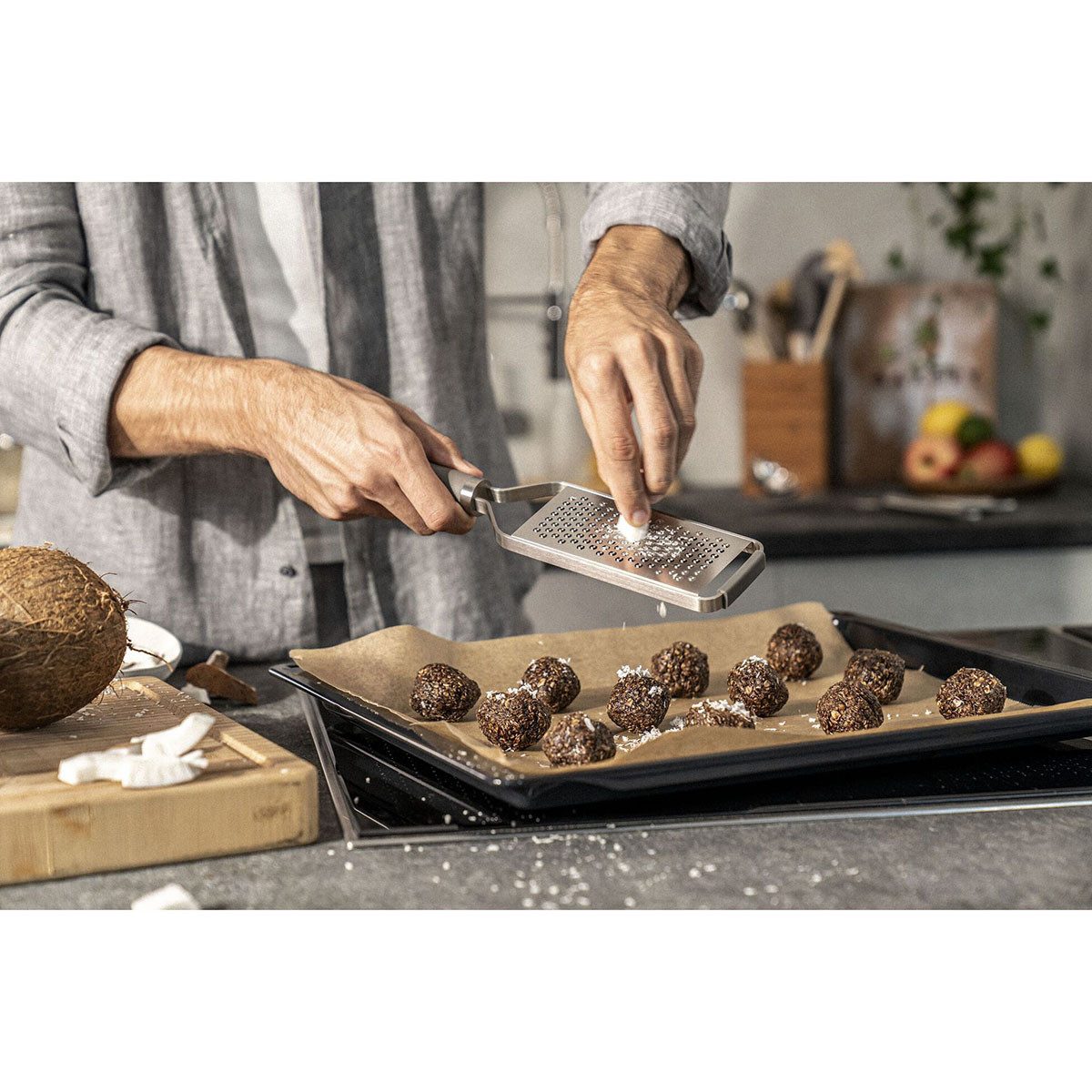 Zwilling Küchenreibe ZWILLING Pro Küchenhelfer Reibe, 38 cm Grau Zester, Edelstahl, (1-St)