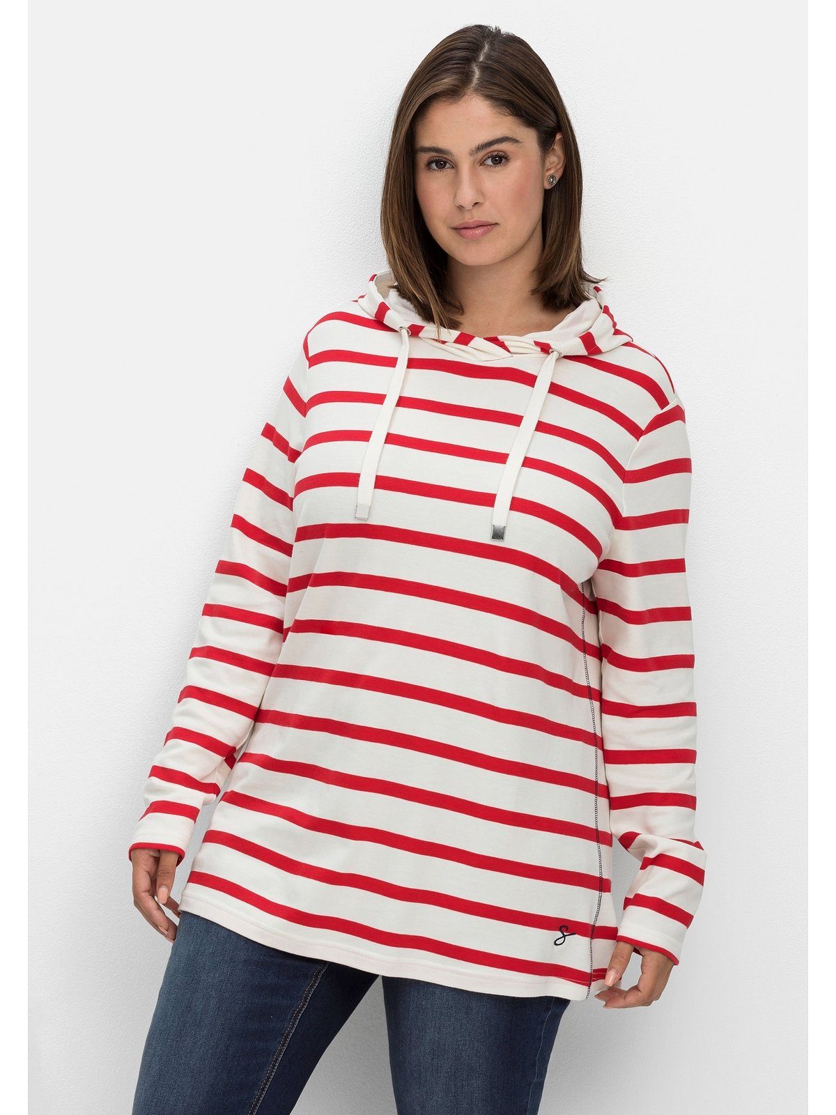 Sheego Langarmshirt Große Größen mit Kapuze. Reduzierter Preis € 49,99. Unverbindliche Preisempfehlung € 55,99