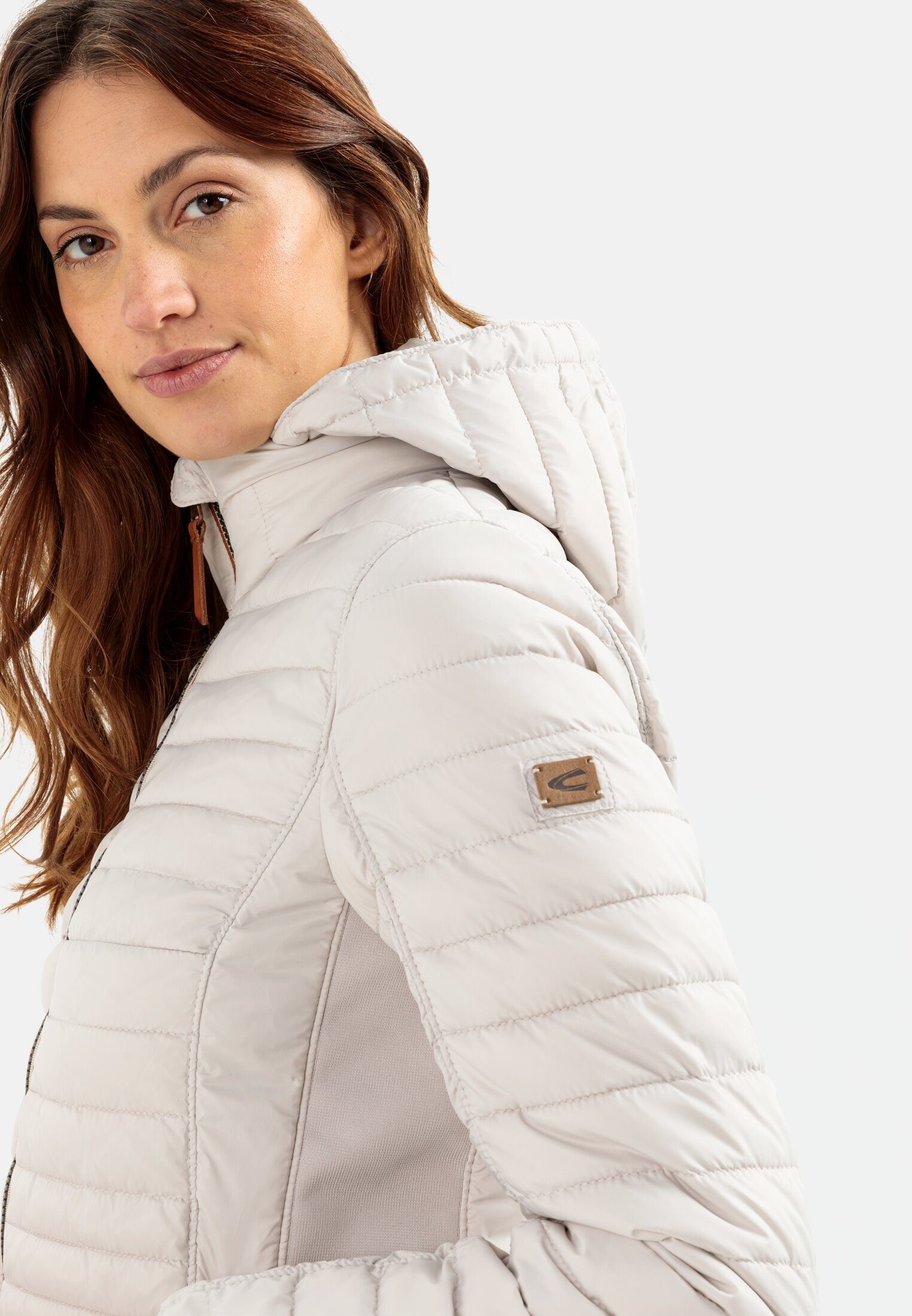 camel active Steppjacke leicht wattiert Langarm Kapuze Markenlabel