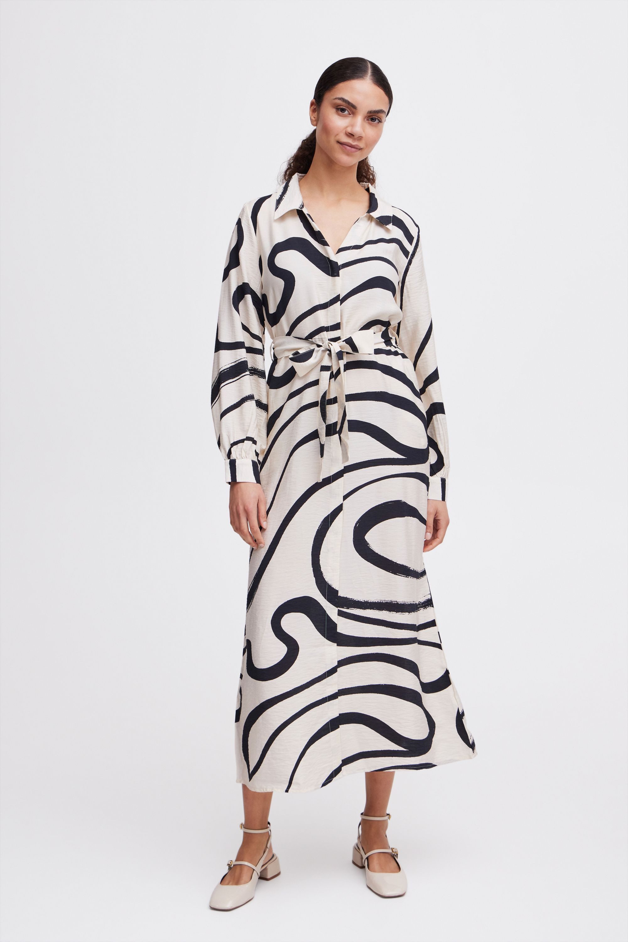 b.young Maxikleid BYIBINE AOP DRESS 2 günstig online kaufen