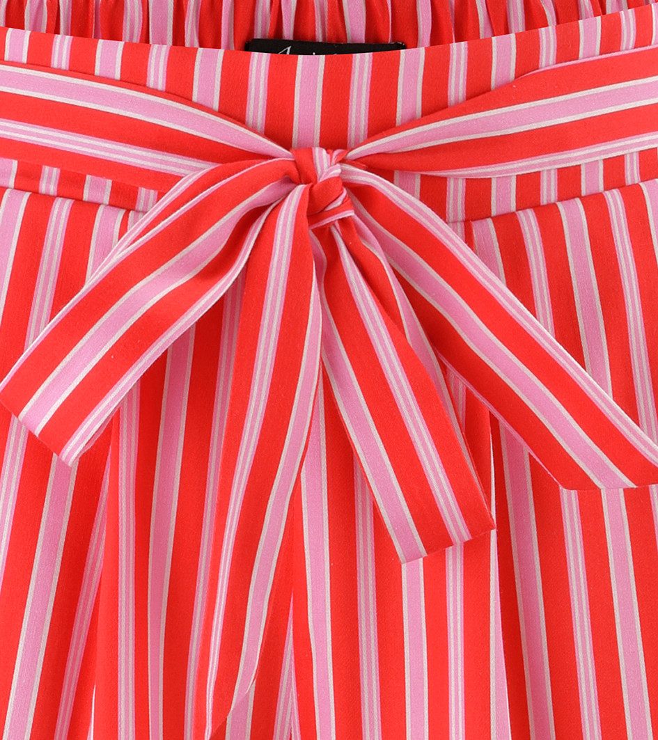 Aniston CASUAL Shorts im trendfarbenen Streifen-Dessin