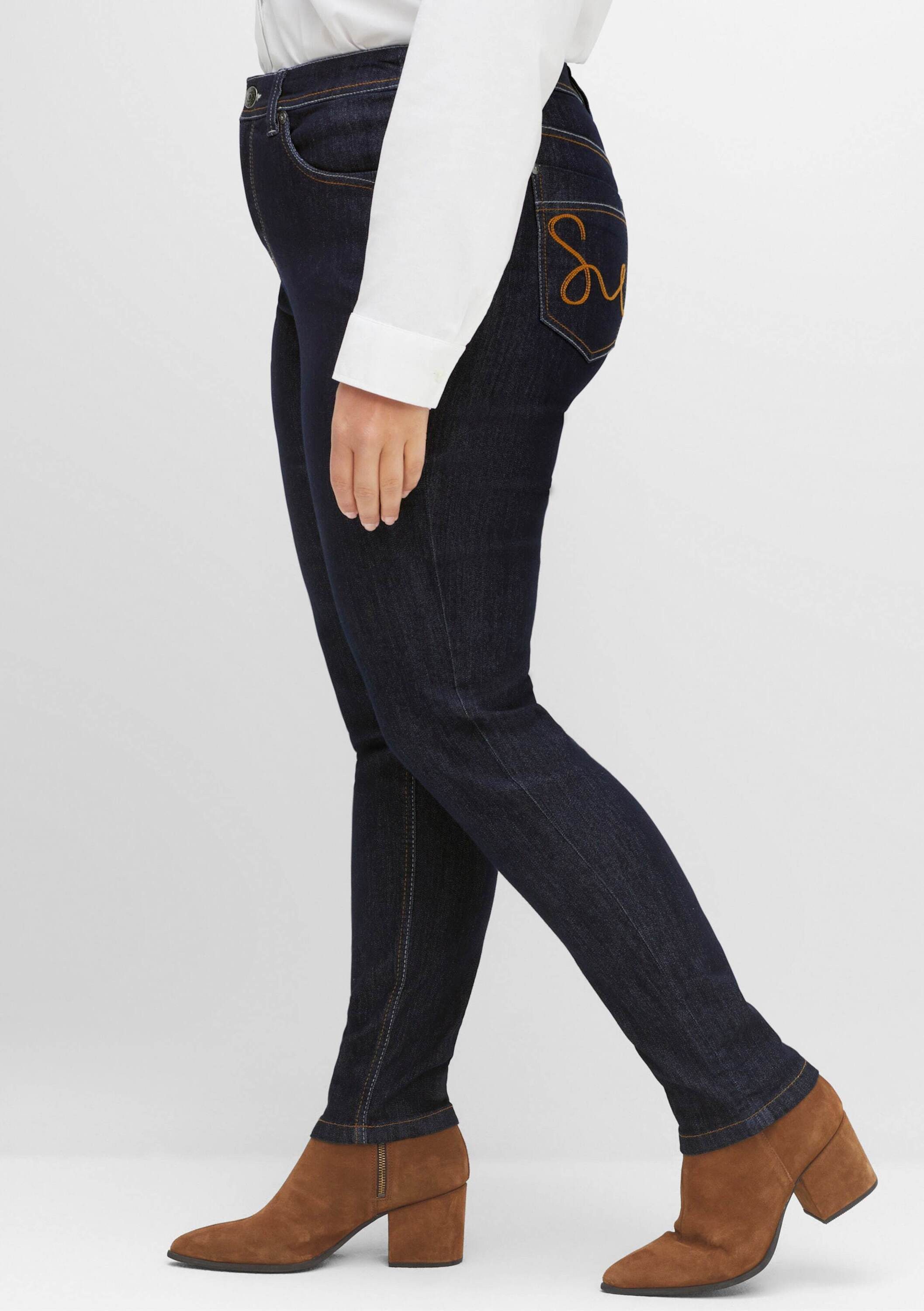 Sheego Bequeme Jeans Stretch-Jeans »Die Schmale« mit zweifarbigen Kontrastnähten – Bild 3 von 5
