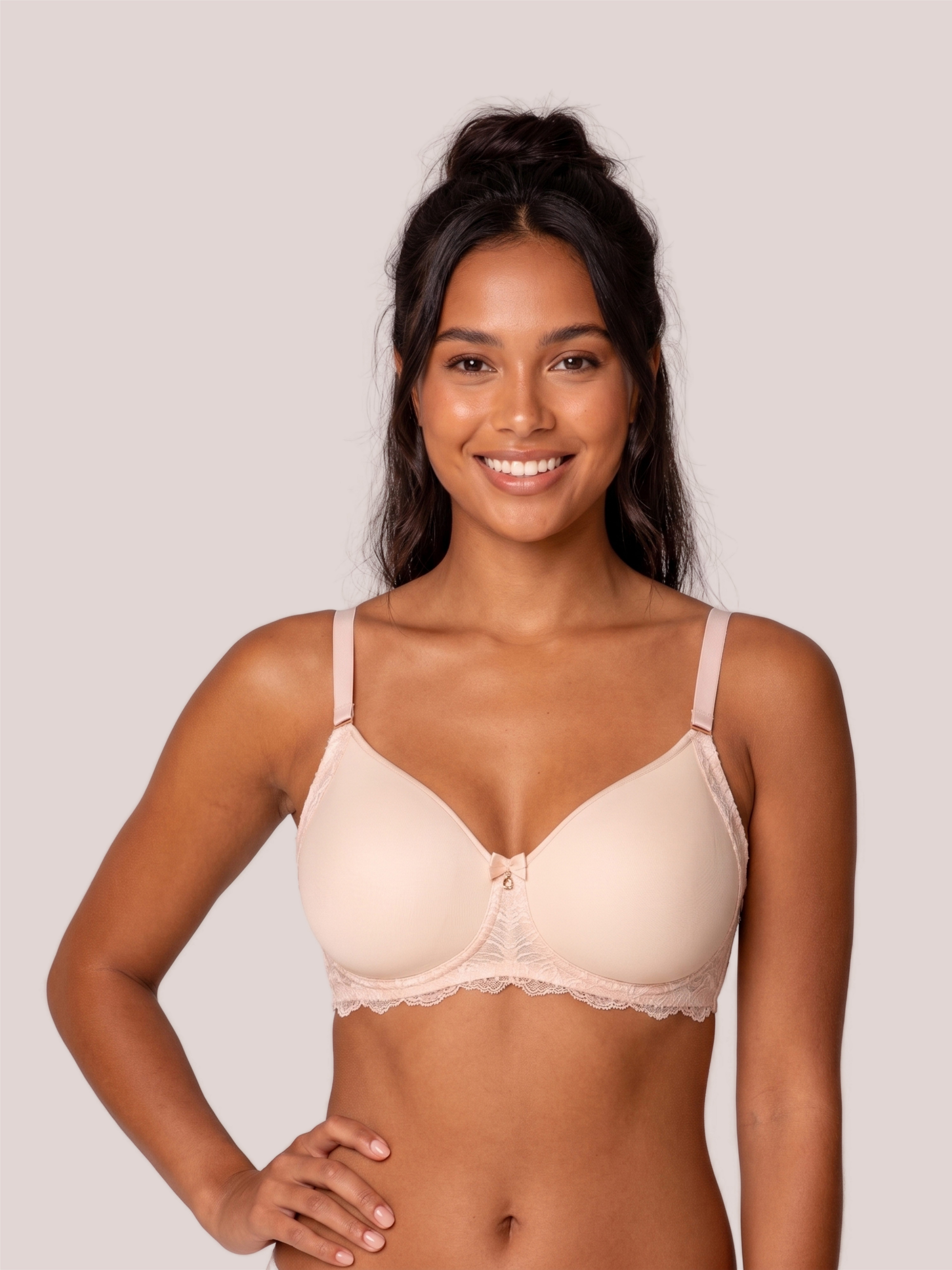 Royal Lounge Intimates Bügelloser BH Royal Lacy Bügelloser Spitzen-BH mit Spacer Schale und Unterstützung, Sunkiss