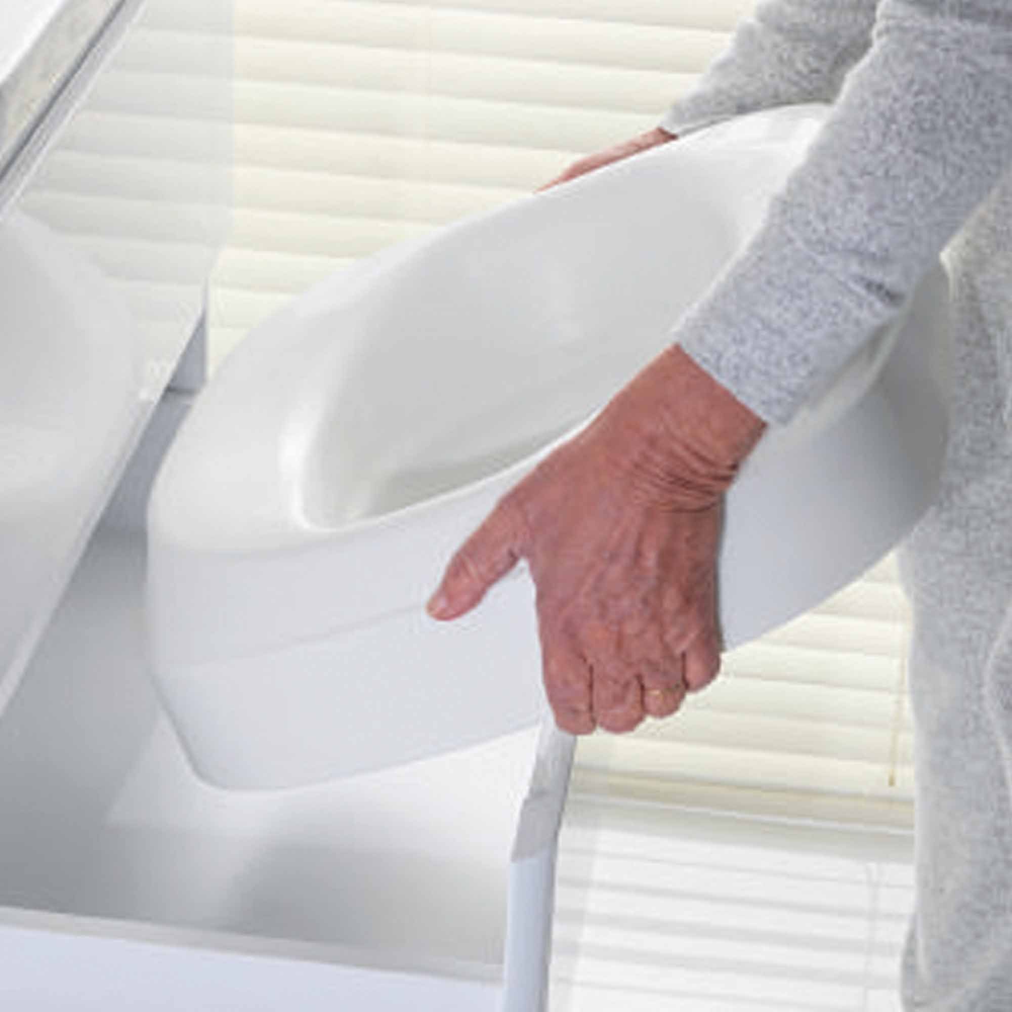 Invacare Toilettensitzerhöhung Toilettensitzerhöhung Aquatec 90 Ergo günstig online kaufen