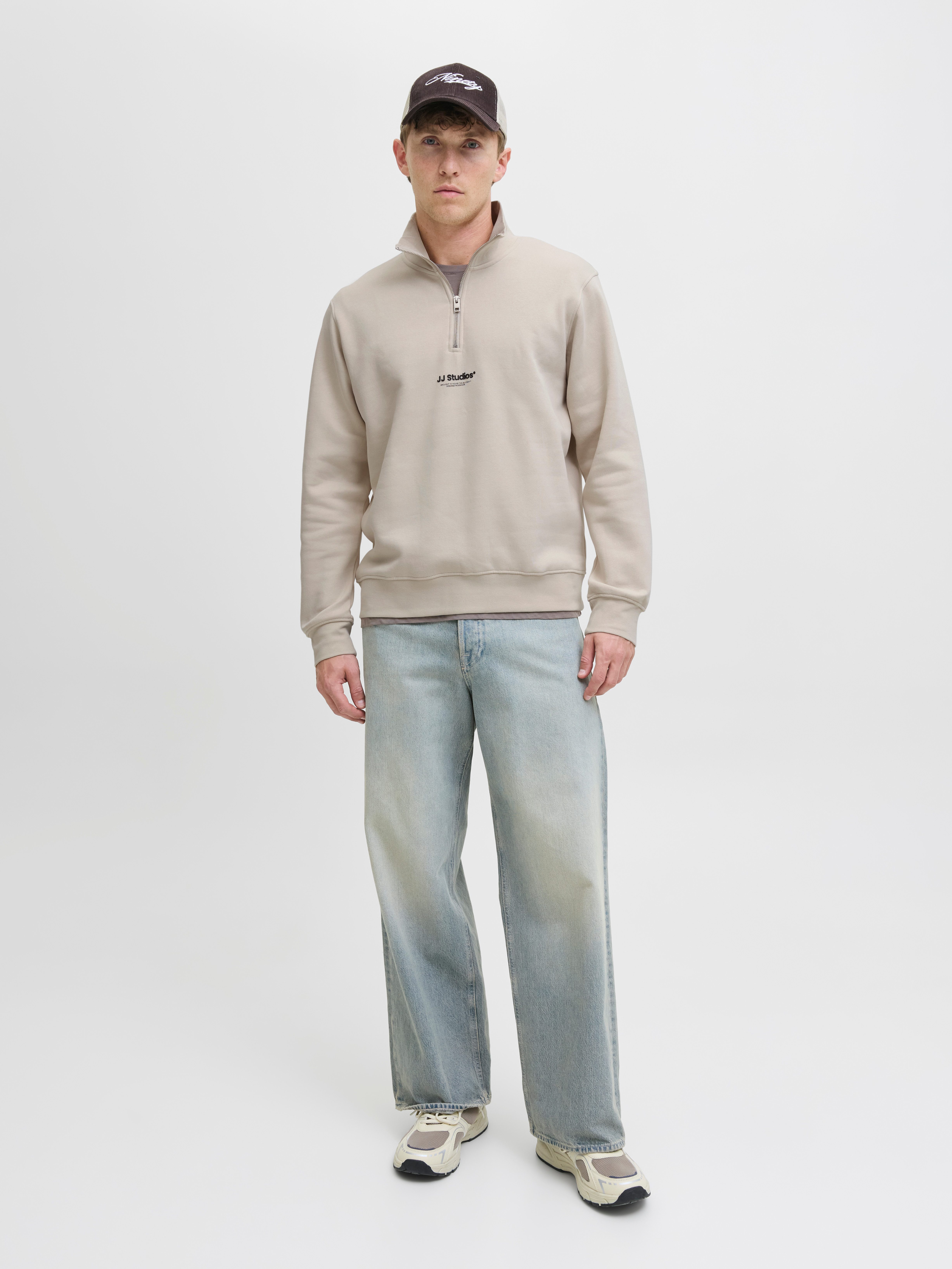 Jack & Jones Sweatshirt JJESOHO SWEAT QUARTER ZIP HN NOOS Baumwollmischung, relaxed fit