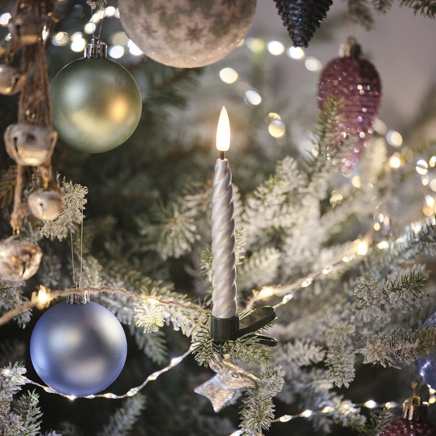 Lights4fun LED-Christbaumkerzen 10er Set TruGlow Weihnachtsbaumkerzen Silber