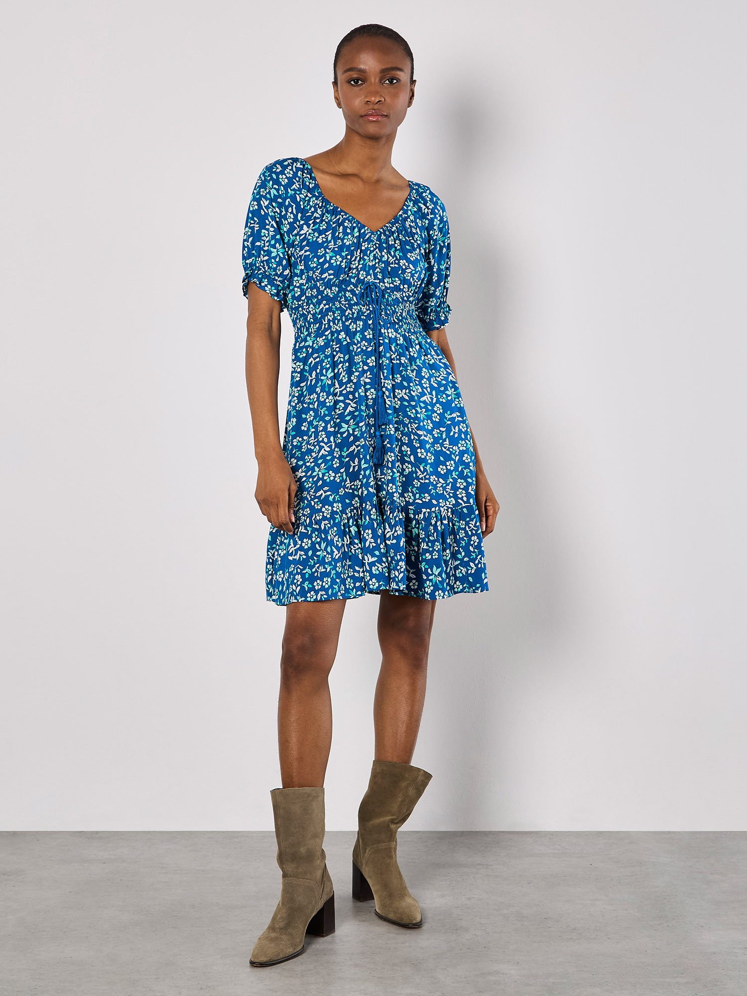 Apricot Druckkleid Sarasa Flower Dress mit Bardot-Ausschnitt günstig online kaufen