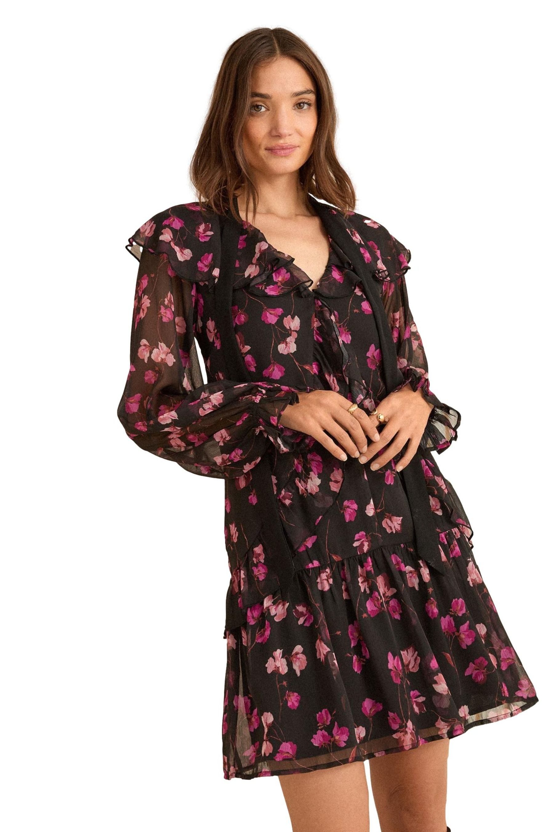 Love & Roses Minikleid Love & Roses Rüschen-Minikleid, Petite (1-tlg)