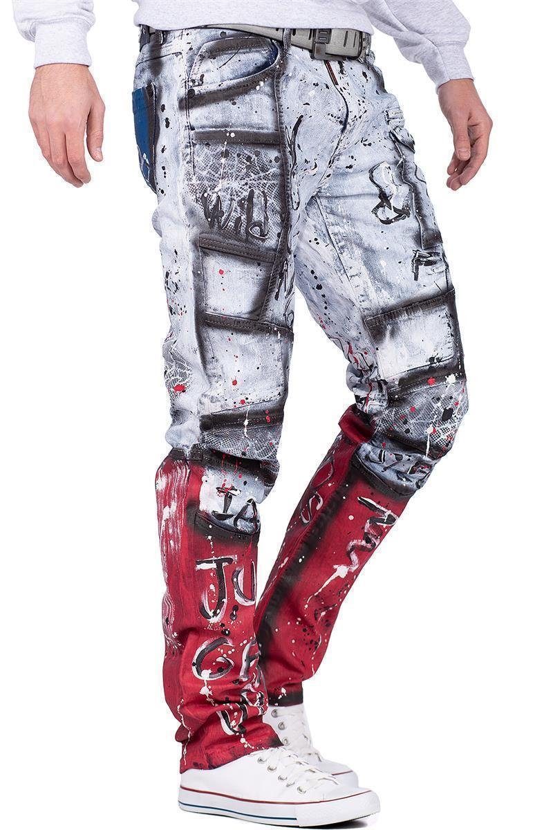 Cipo & Baxx Straight-Jeans Herren straight fit Hose Stonewashed BA-CD683 mit Strasssteinene, Farbklecksen und Wachs-Effekt