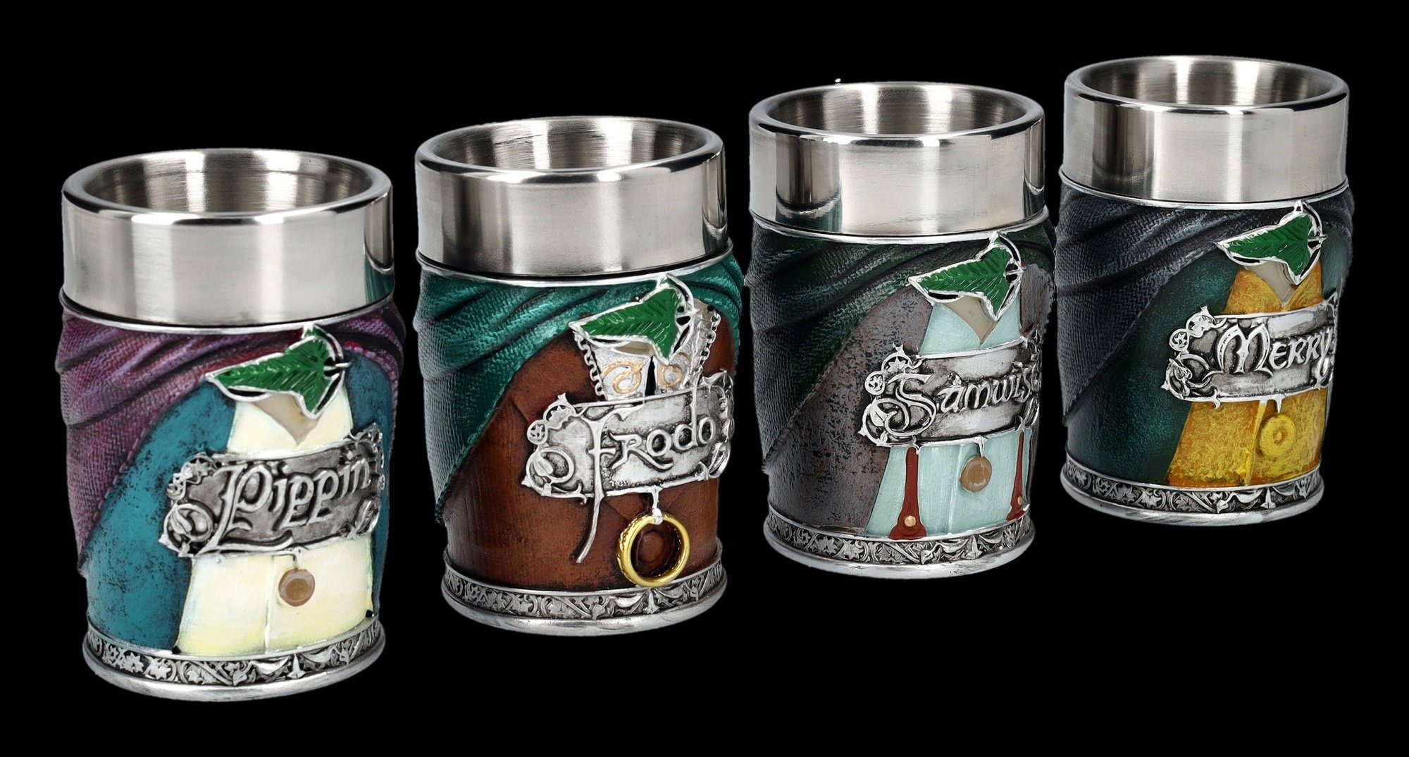 Figuren Shop GmbH Becher Schnapsbecher Herr der Ringe - 4 Hobbits Set - Becher Film Merchandise, Kunststein (Polyresin), Edelstahl