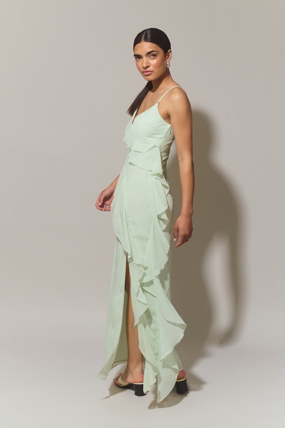 Gina Tricot Midikleid - Kleid mit Raffung - Chiffon Kleid - Frill chiffon maxi dress