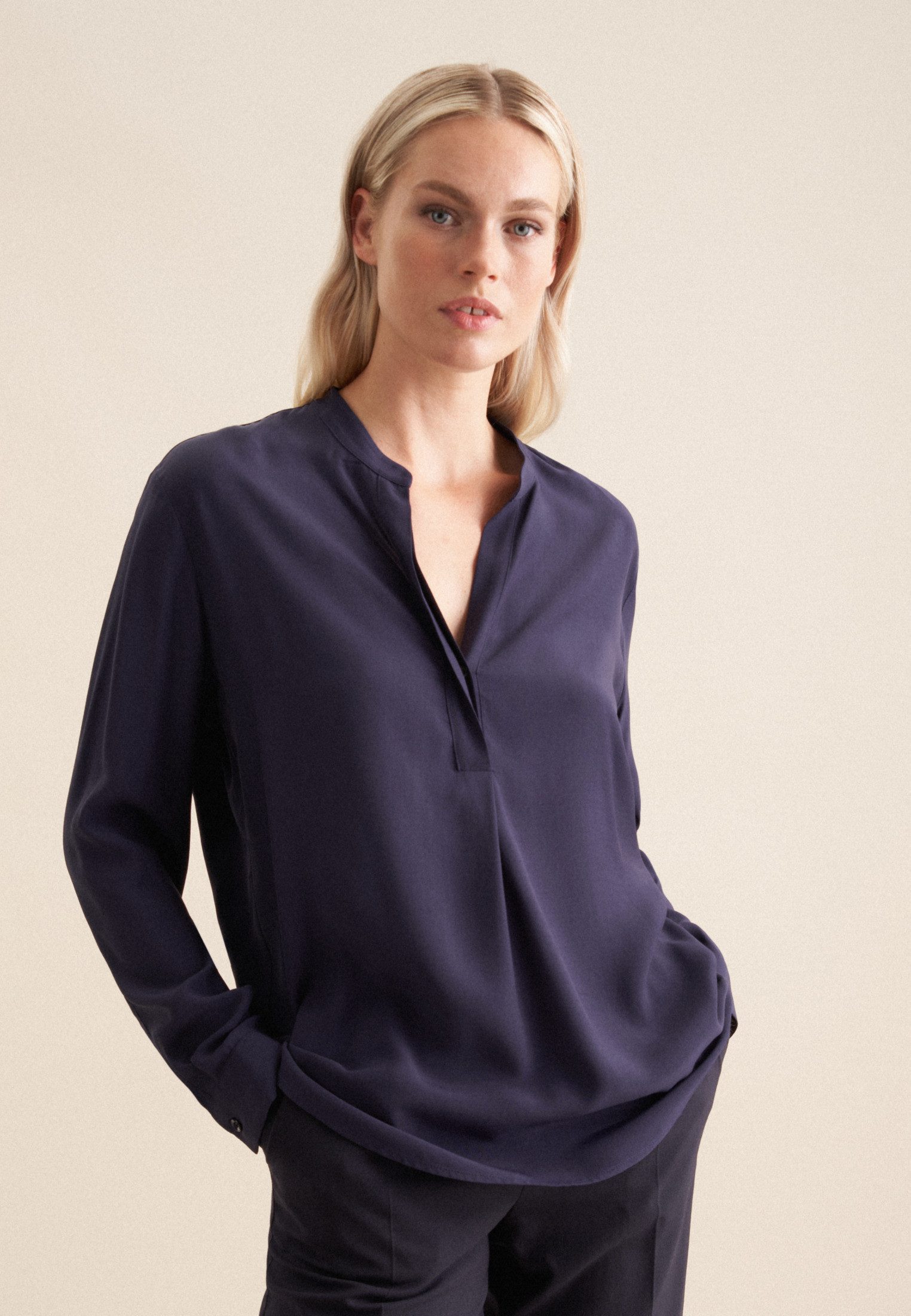 seidensticker Klassische Bluse 1/1 V-Neck Uni