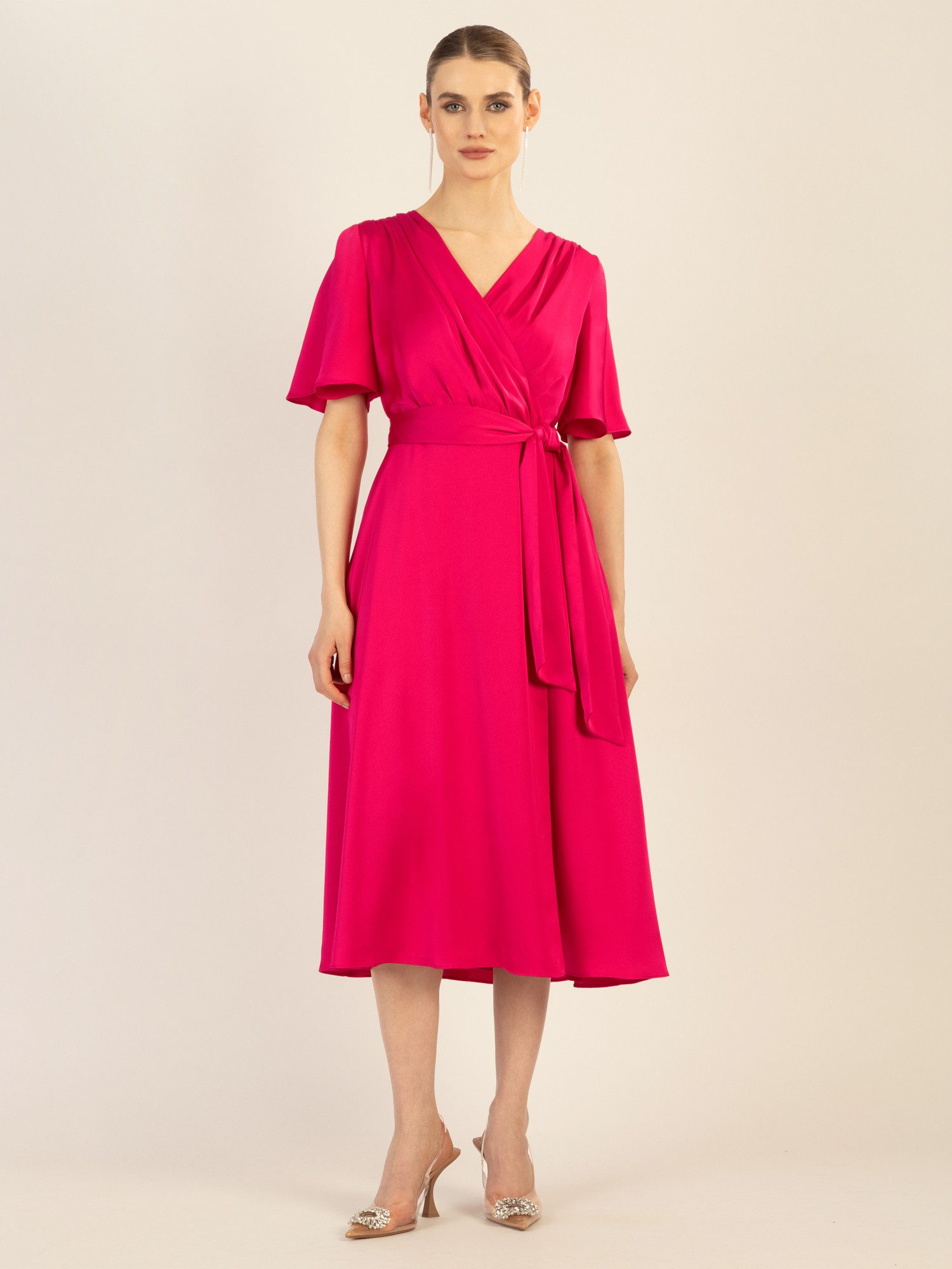 Apart Midikleid us mattschimmerndem Satin günstig online kaufen