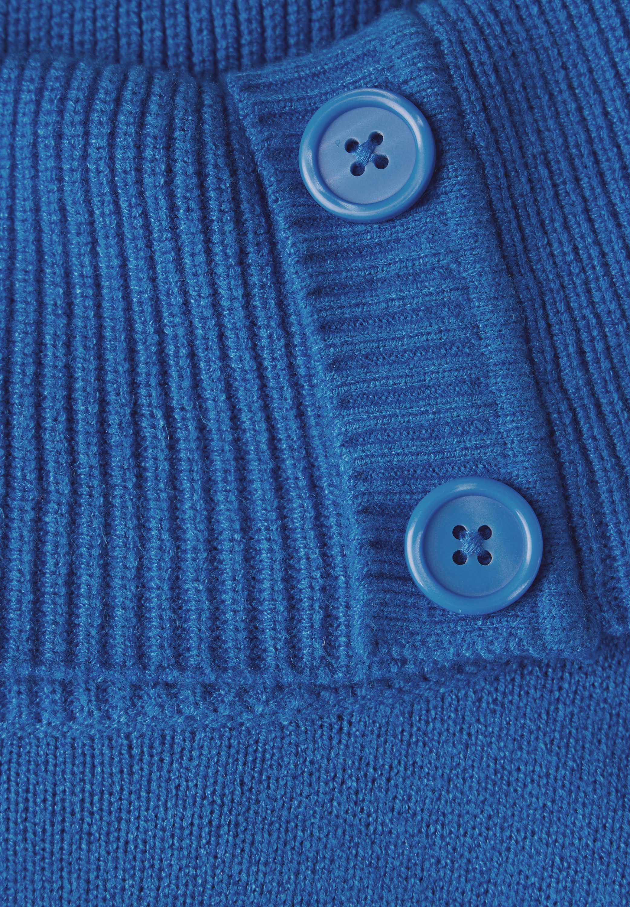 STREET ONE Rollkragenpullover mit Knopf Details