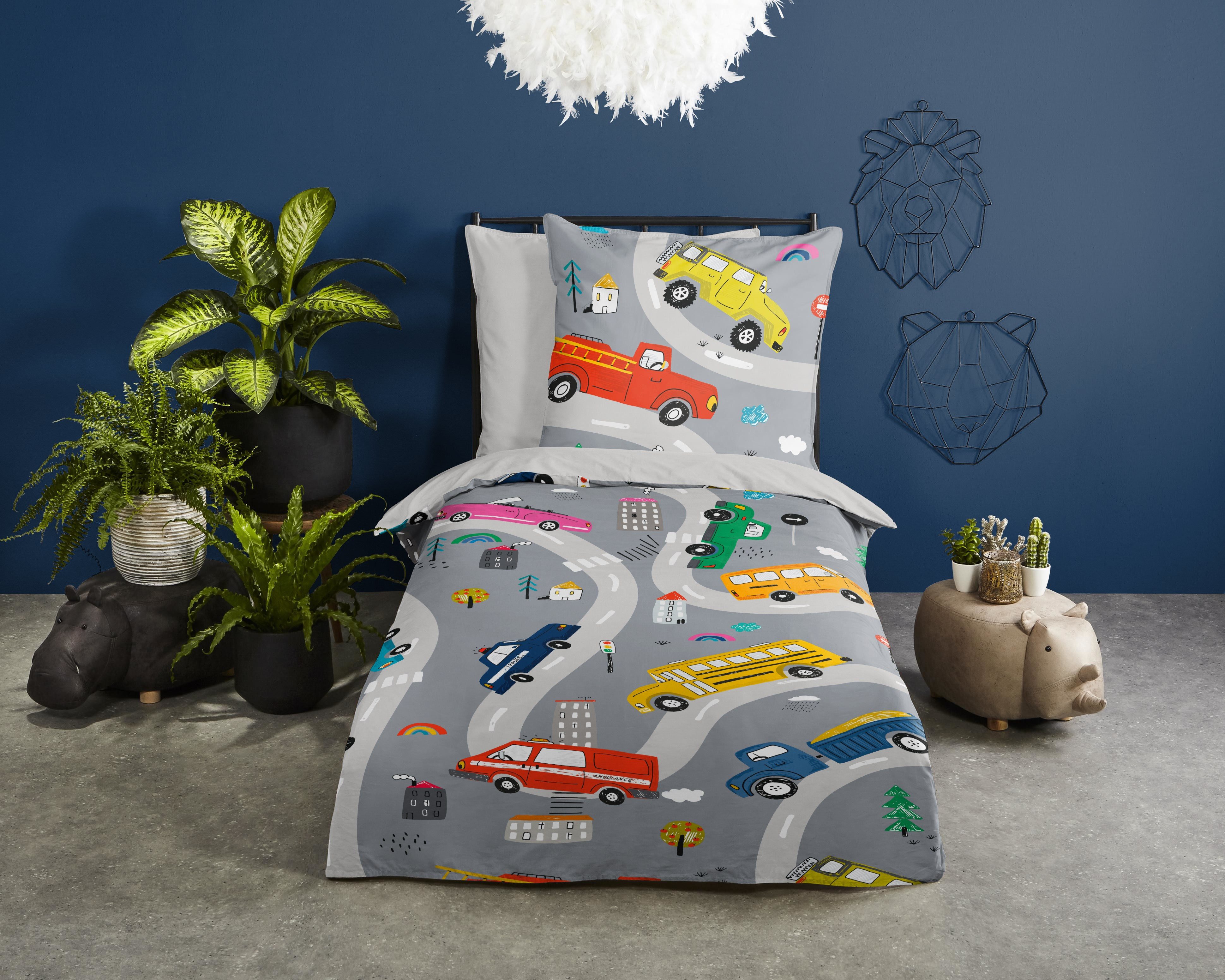 PURE luxury collection Kinderbettwäsche Voyage, Microfaser, 2 teilig, Mikrofaser, 135x200, 2 Teilig, Wendeoptik, Kind, Junge, Auto