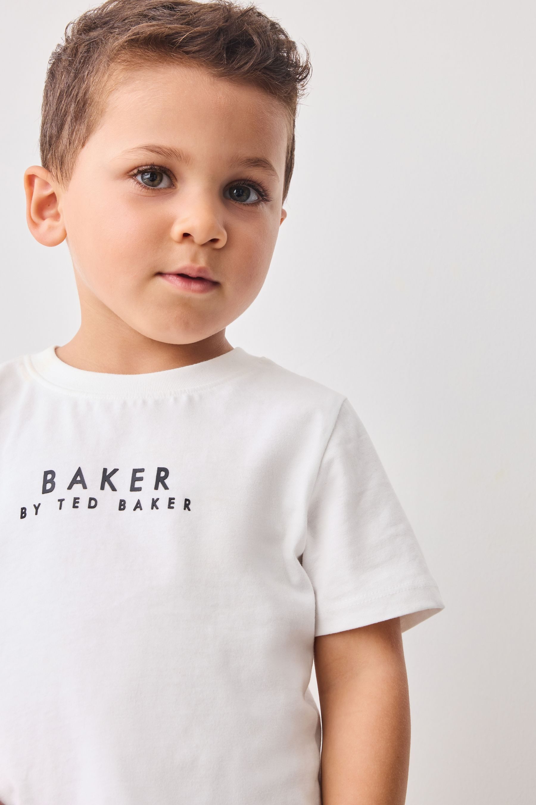 Baker by Ted Baker Sweatanzug Baker by Ted Baker Dreiteiliger Trainingsanzug (3-tlg)