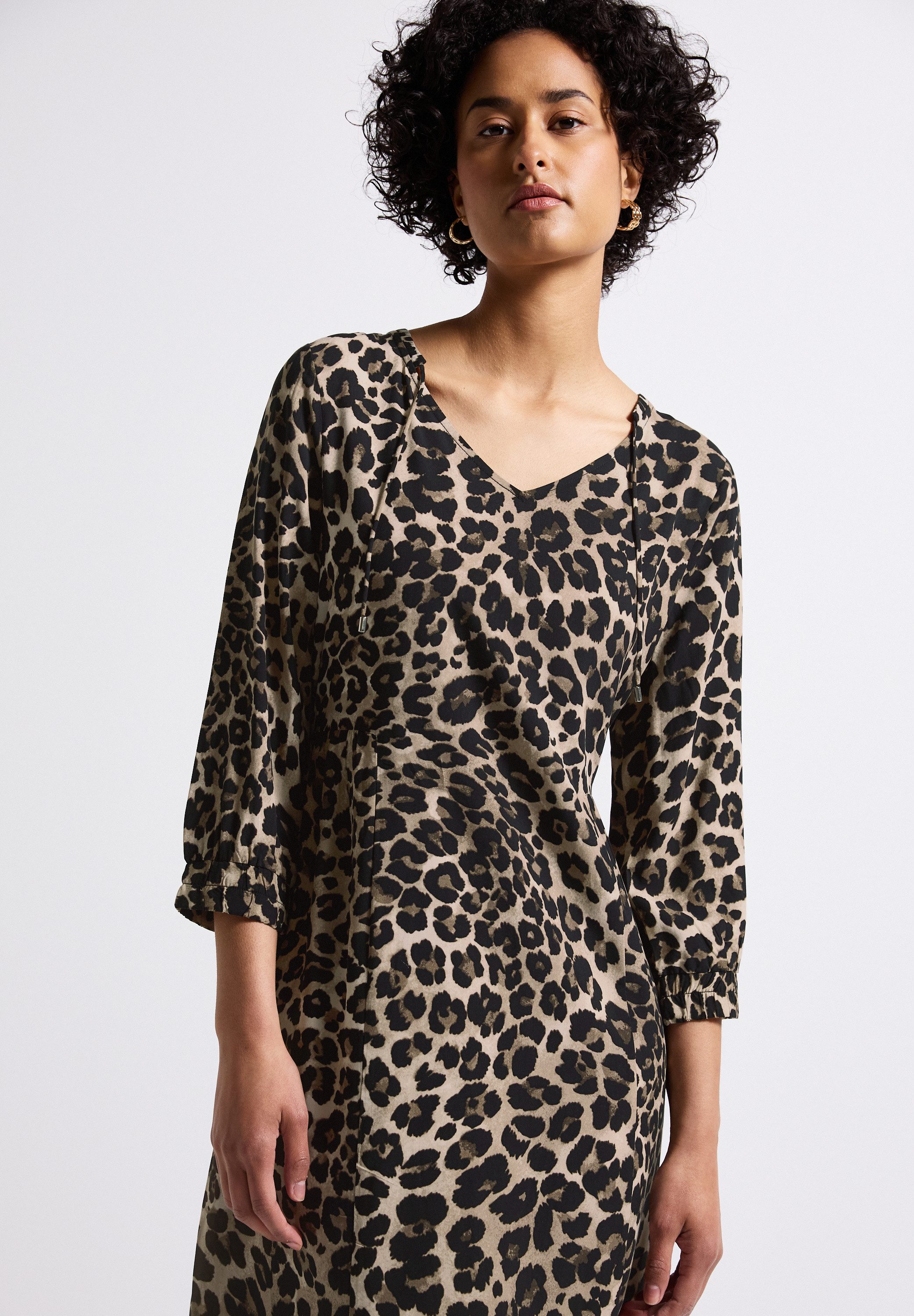 STREET ONE Midikleid mit grafischem Muster und 3/4 -Arm