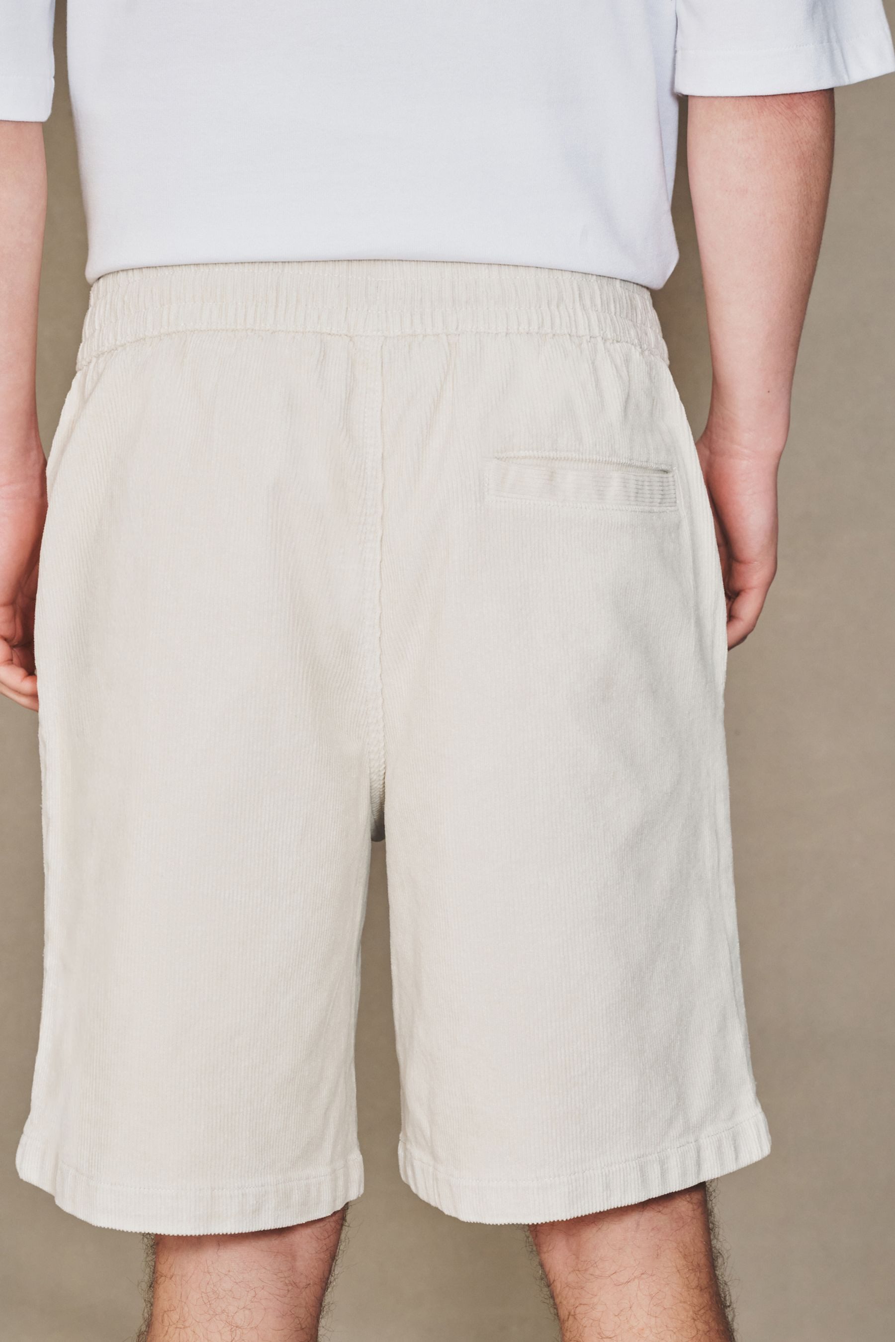 Next Shorts EDIT Shorts aus Cord mit Kordelzug (1-tlg)