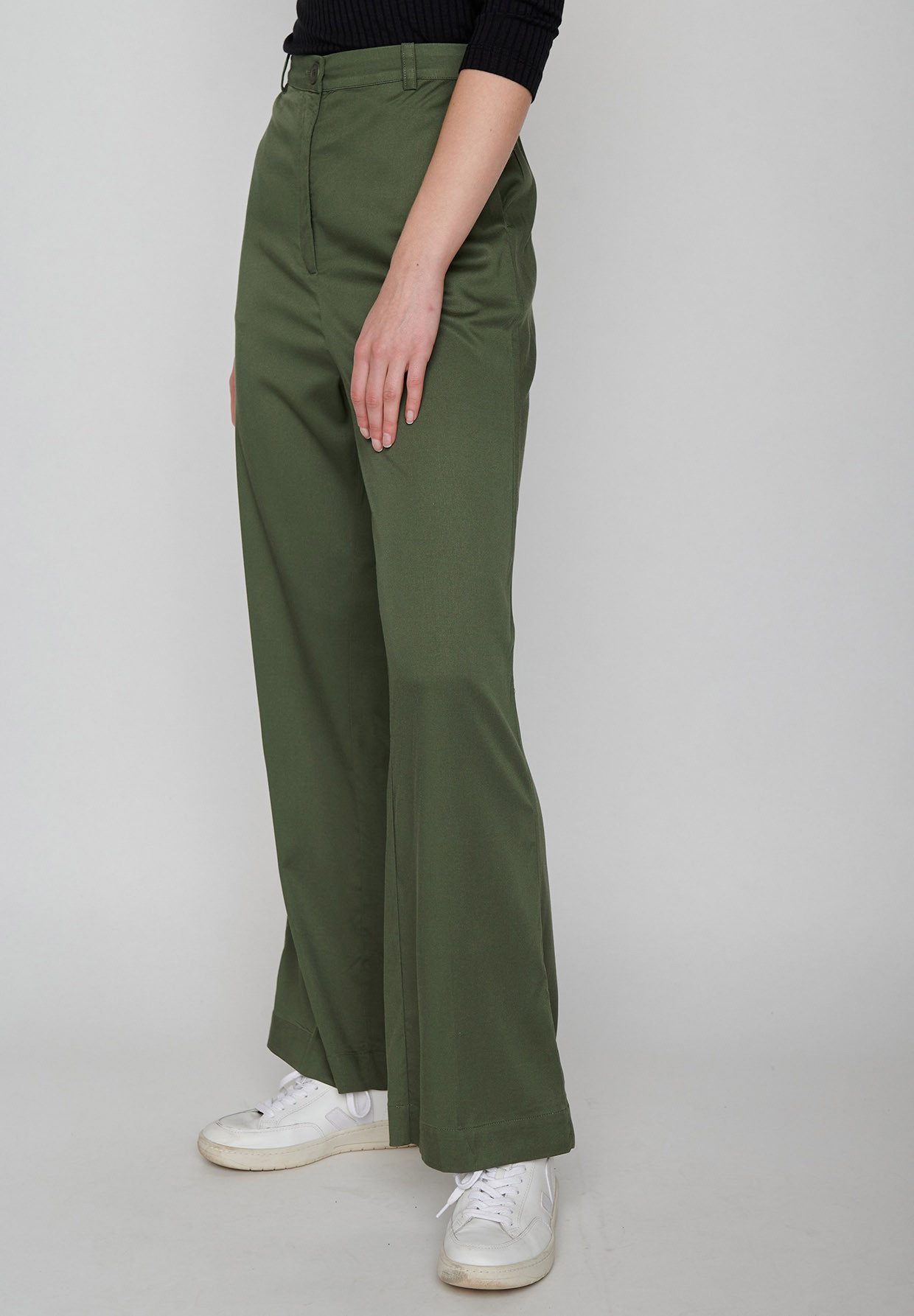 GreenBomb Chinos Dawn Basic